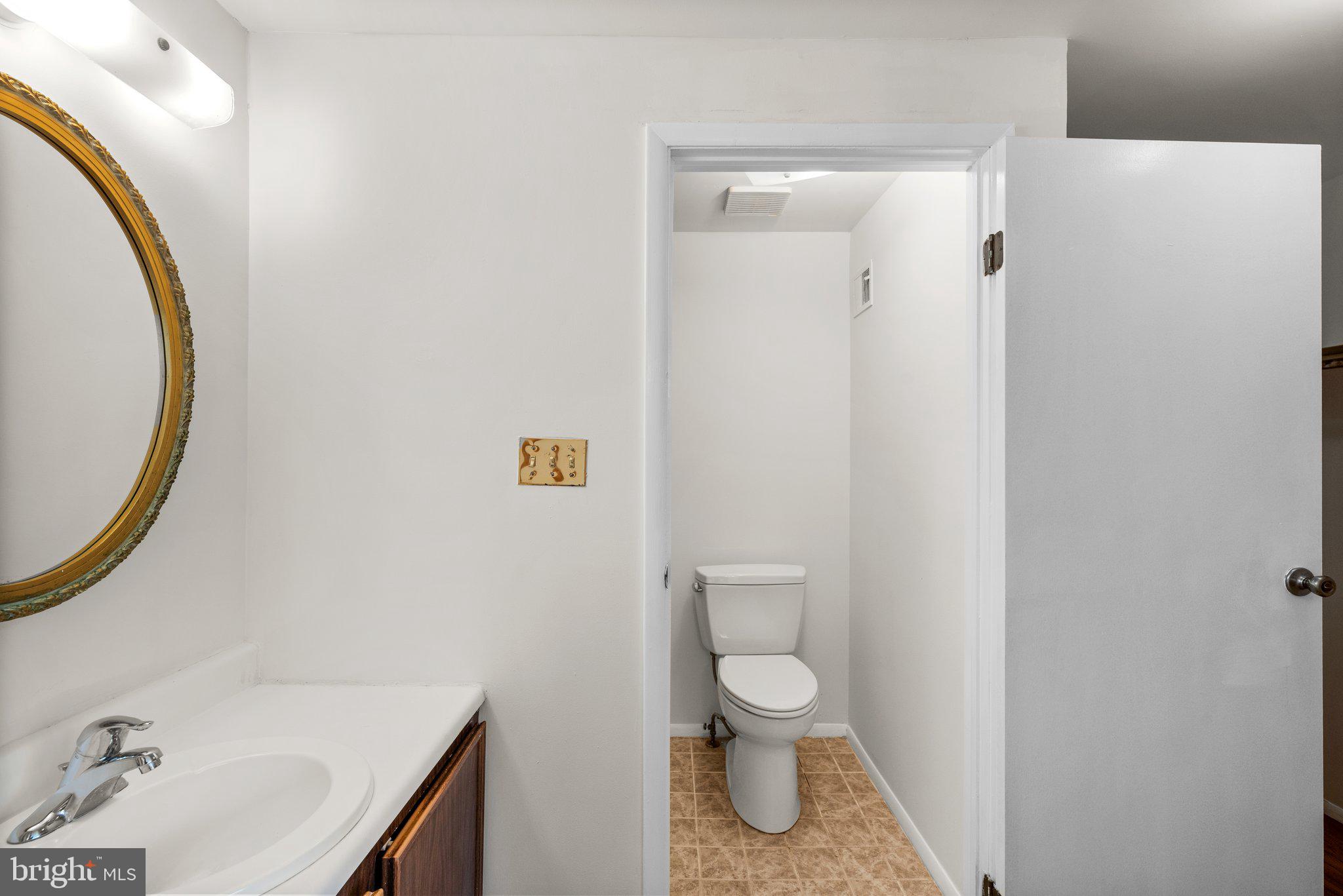 CHARLENE - Residential