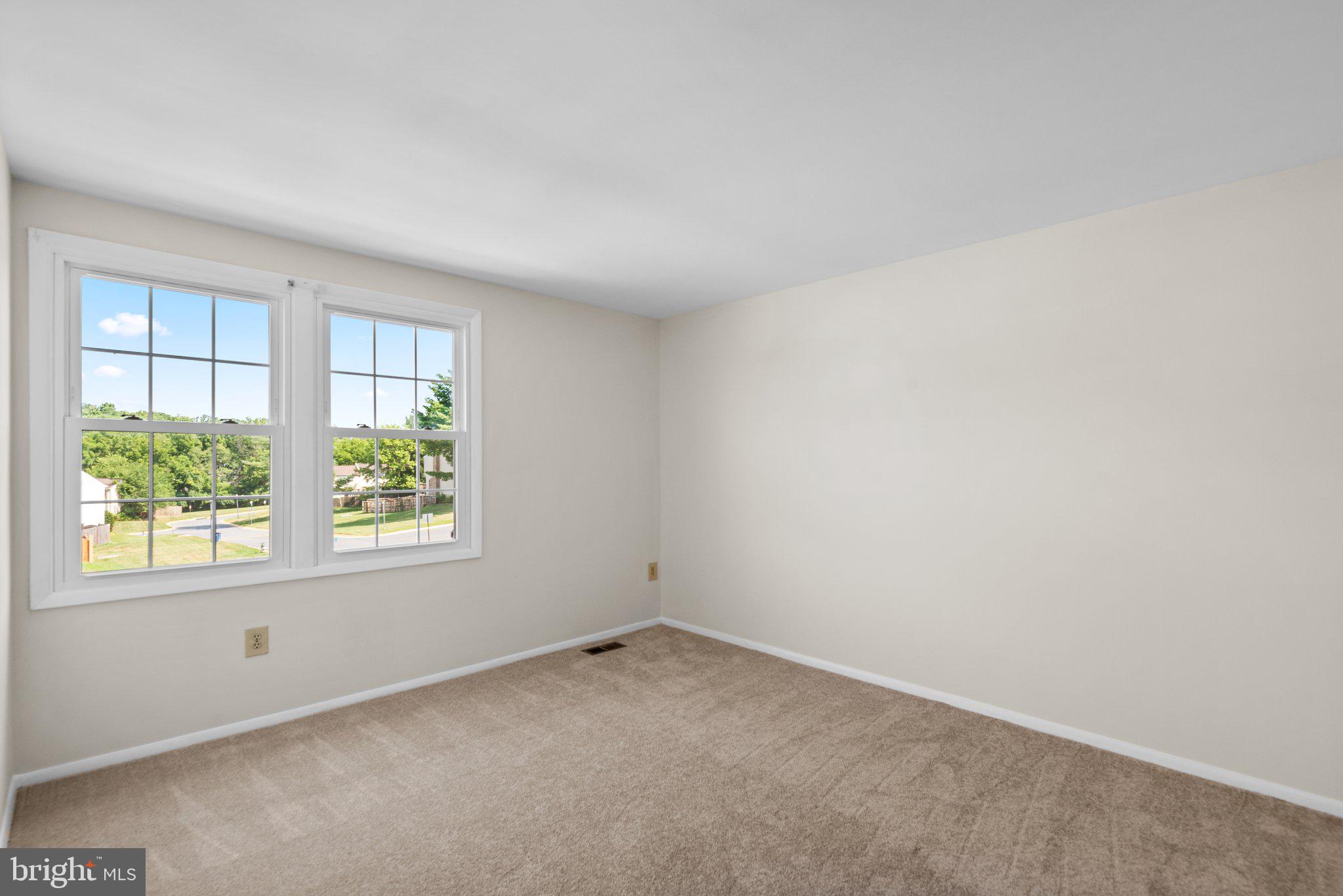 CHARLENE - Residential