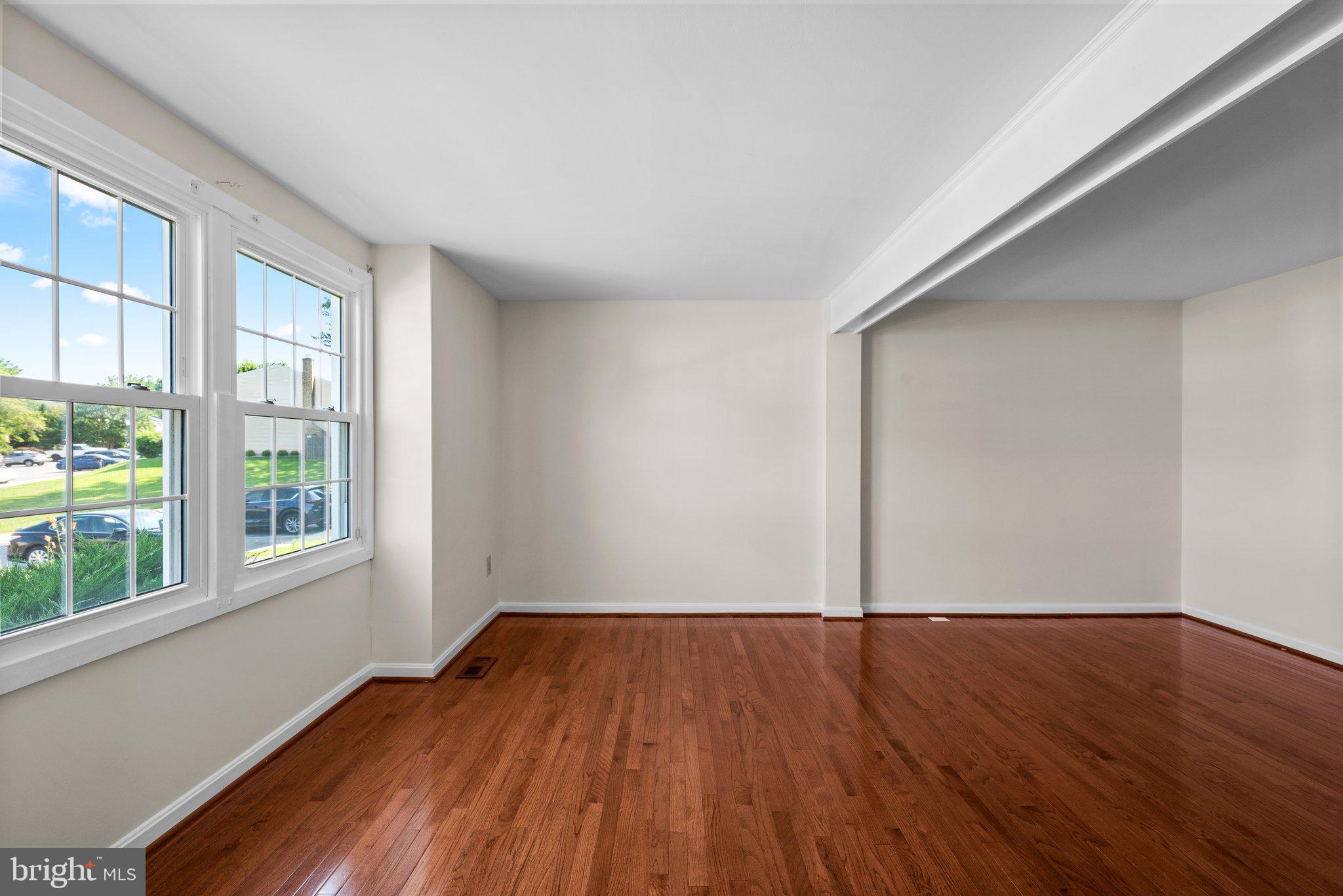 CHARLENE - Residential