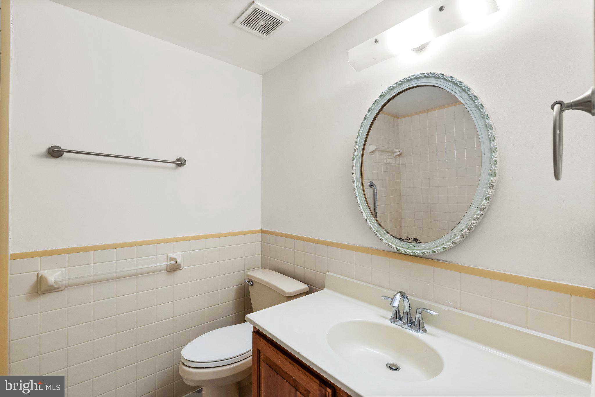 CHARLENE - Residential