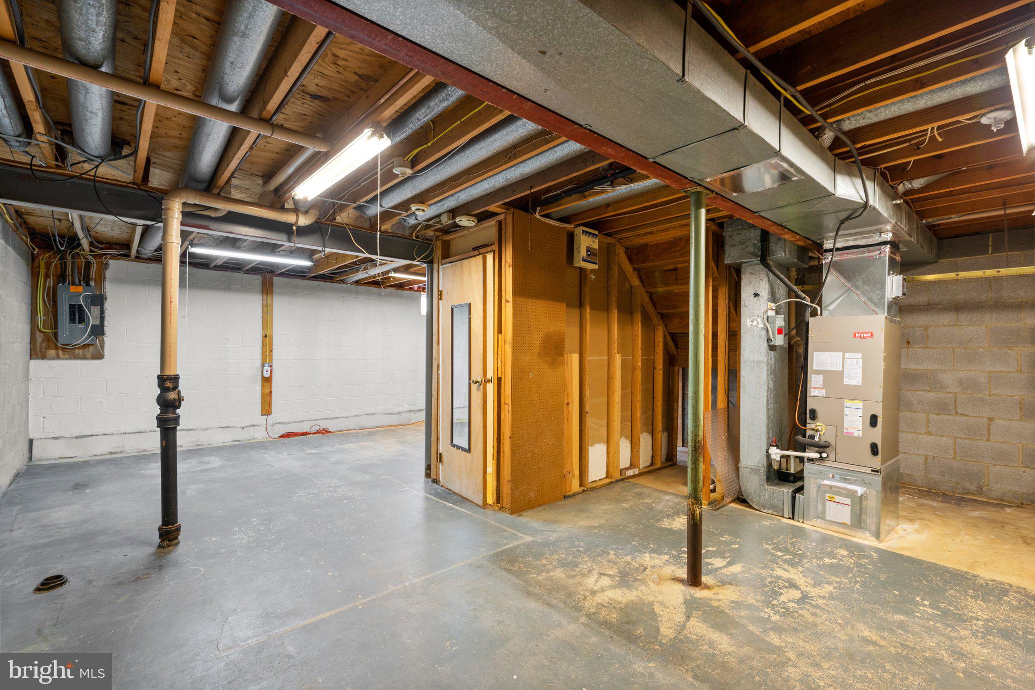 CHARLENE - Residential