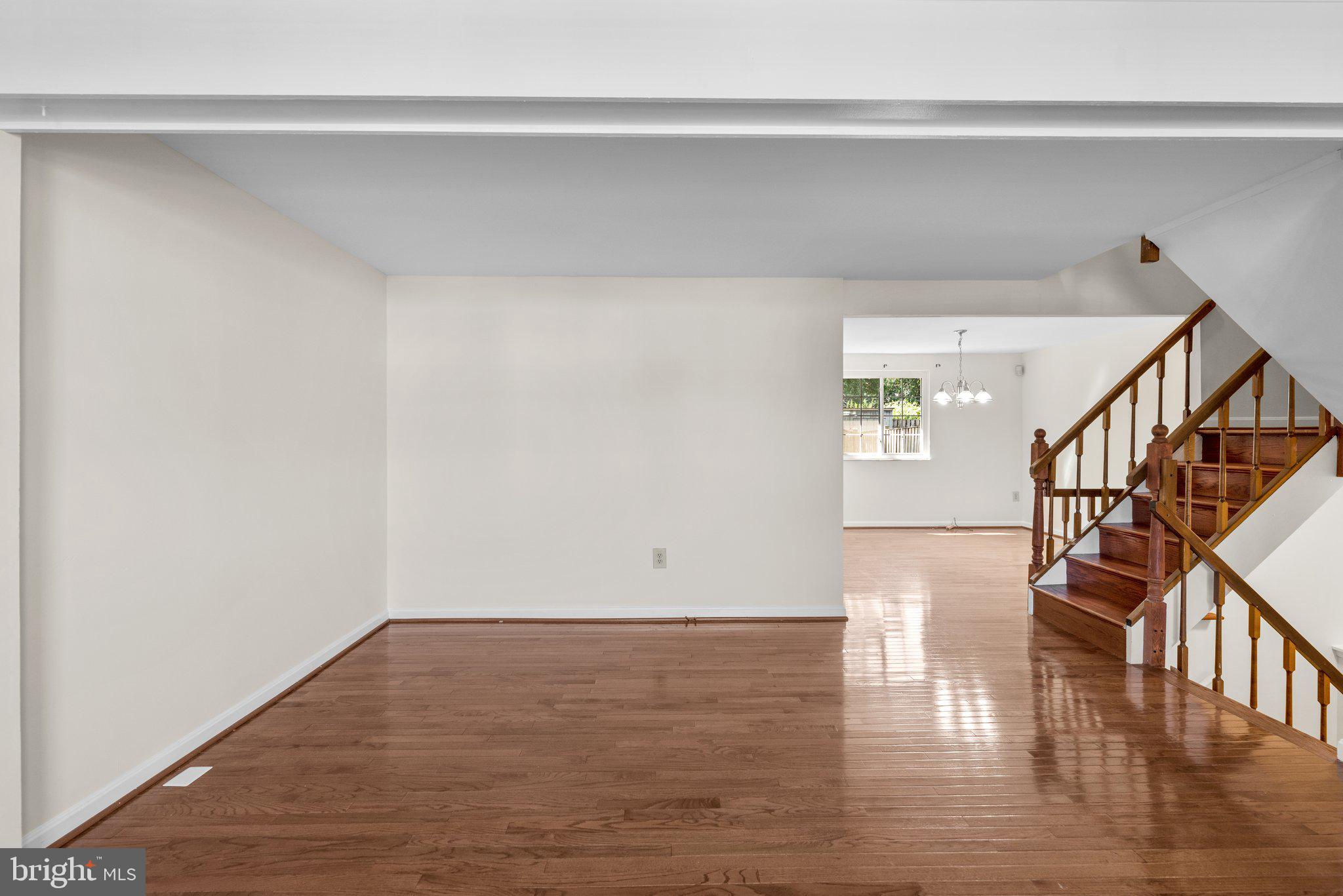 CHARLENE - Residential