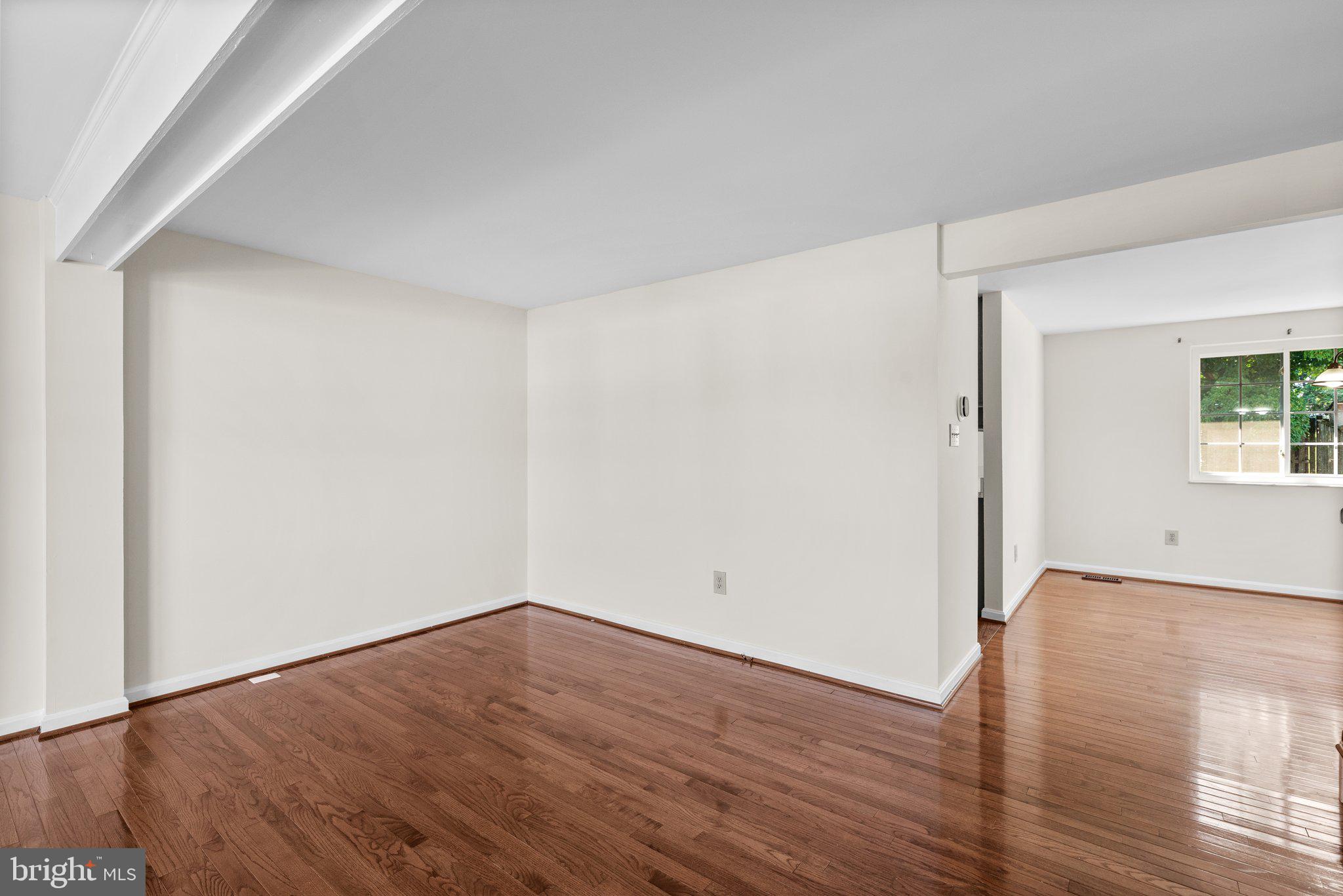 CHARLENE - Residential