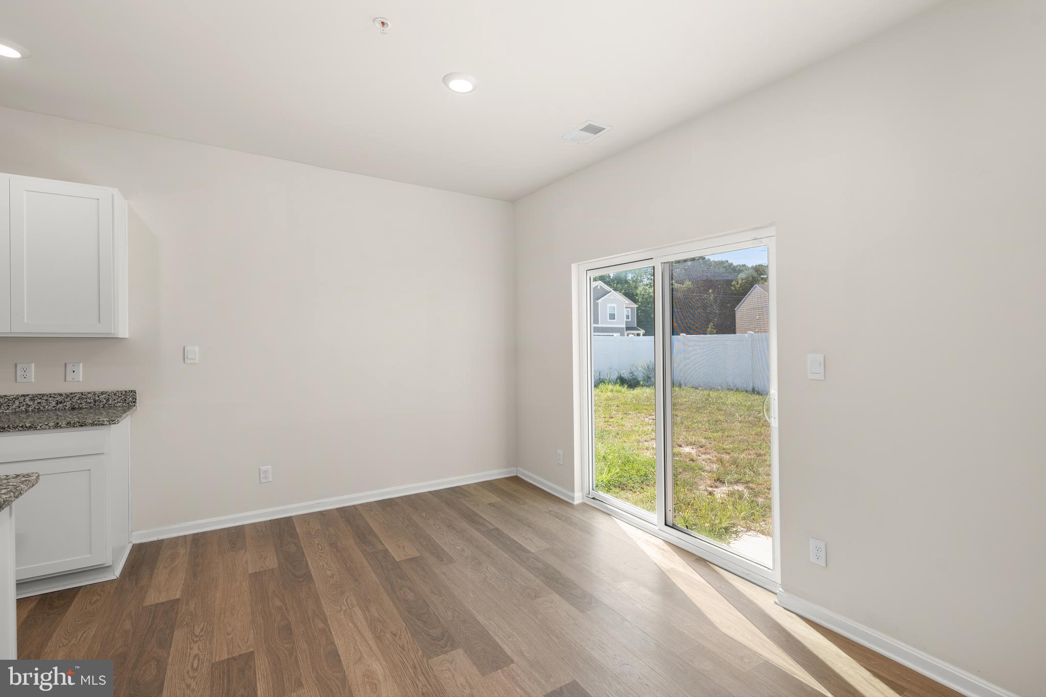 BLACKWATER LANDING - Residential