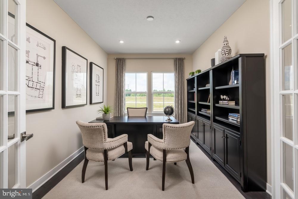 CHRISTOPHER POINTE - Residential