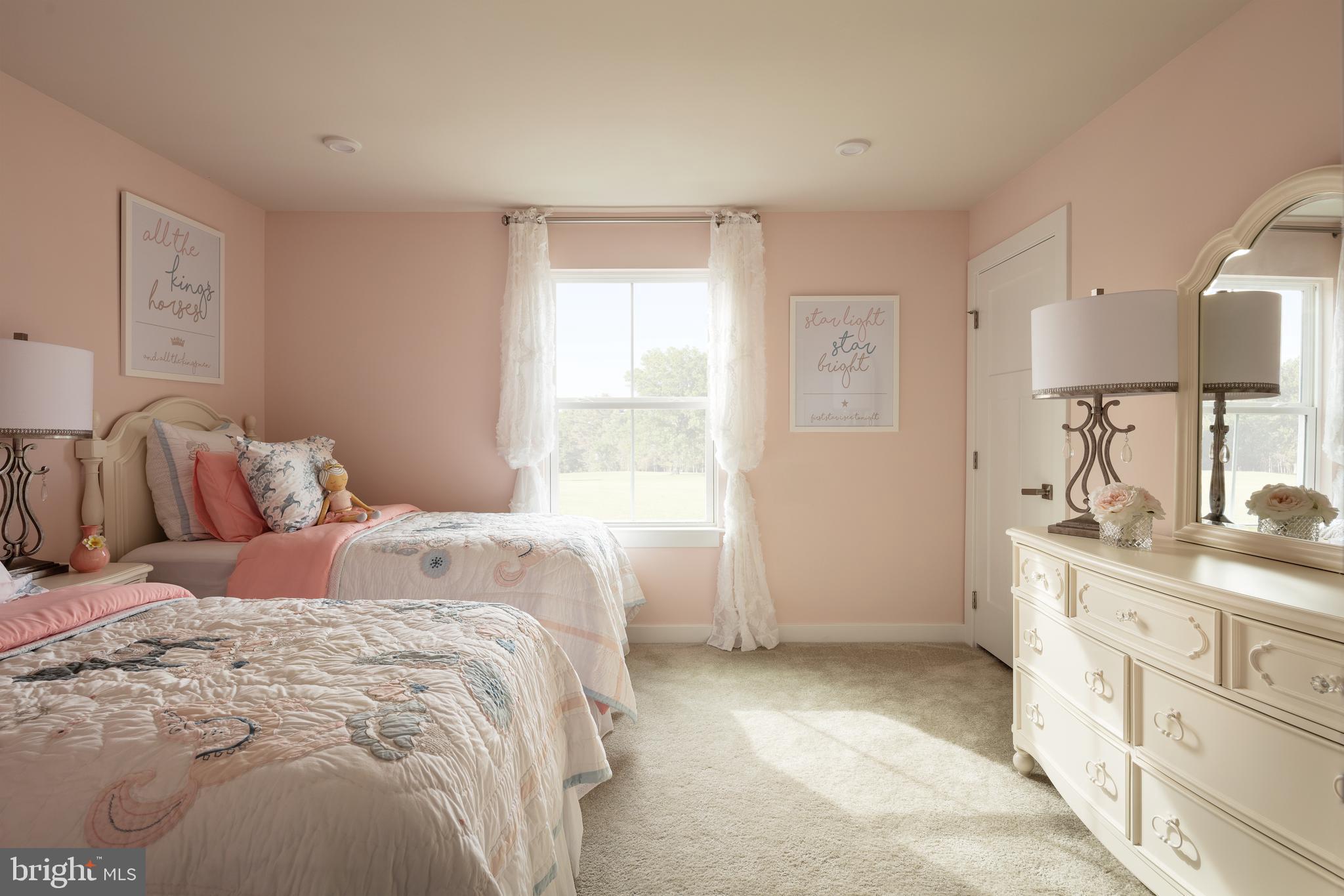 CHRISTOPHER POINTE - Residential