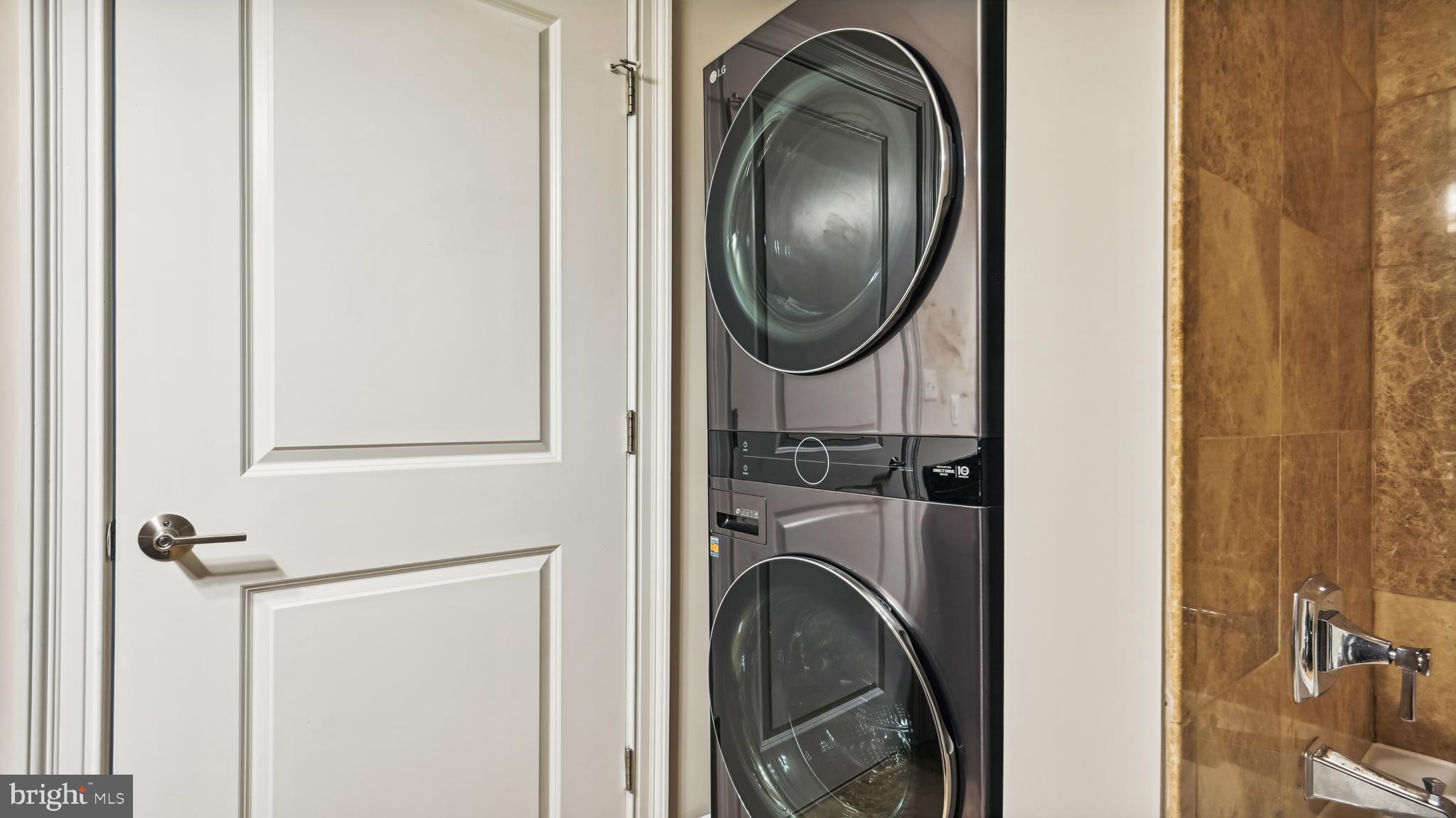 ISABELLA AT MONTICELLO MEWS - Residential