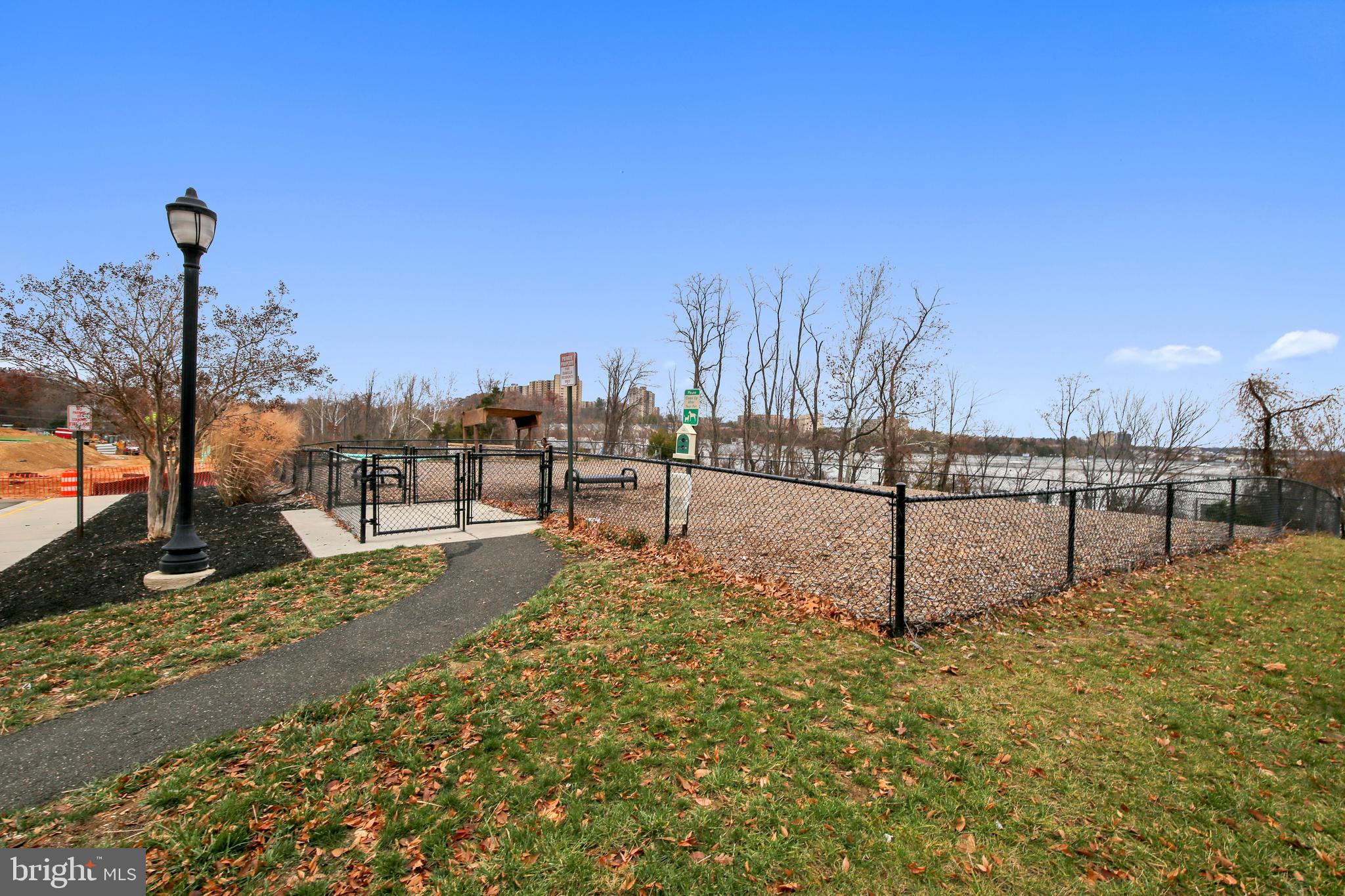 ISABELLA AT MONTICELLO MEWS - Residential