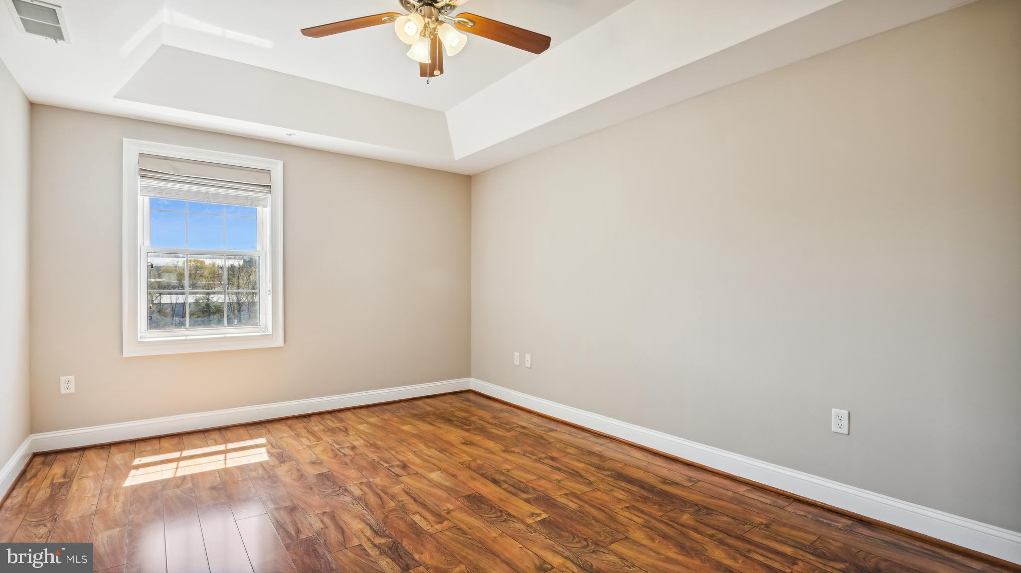 ISABELLA AT MONTICELLO MEWS - Residential