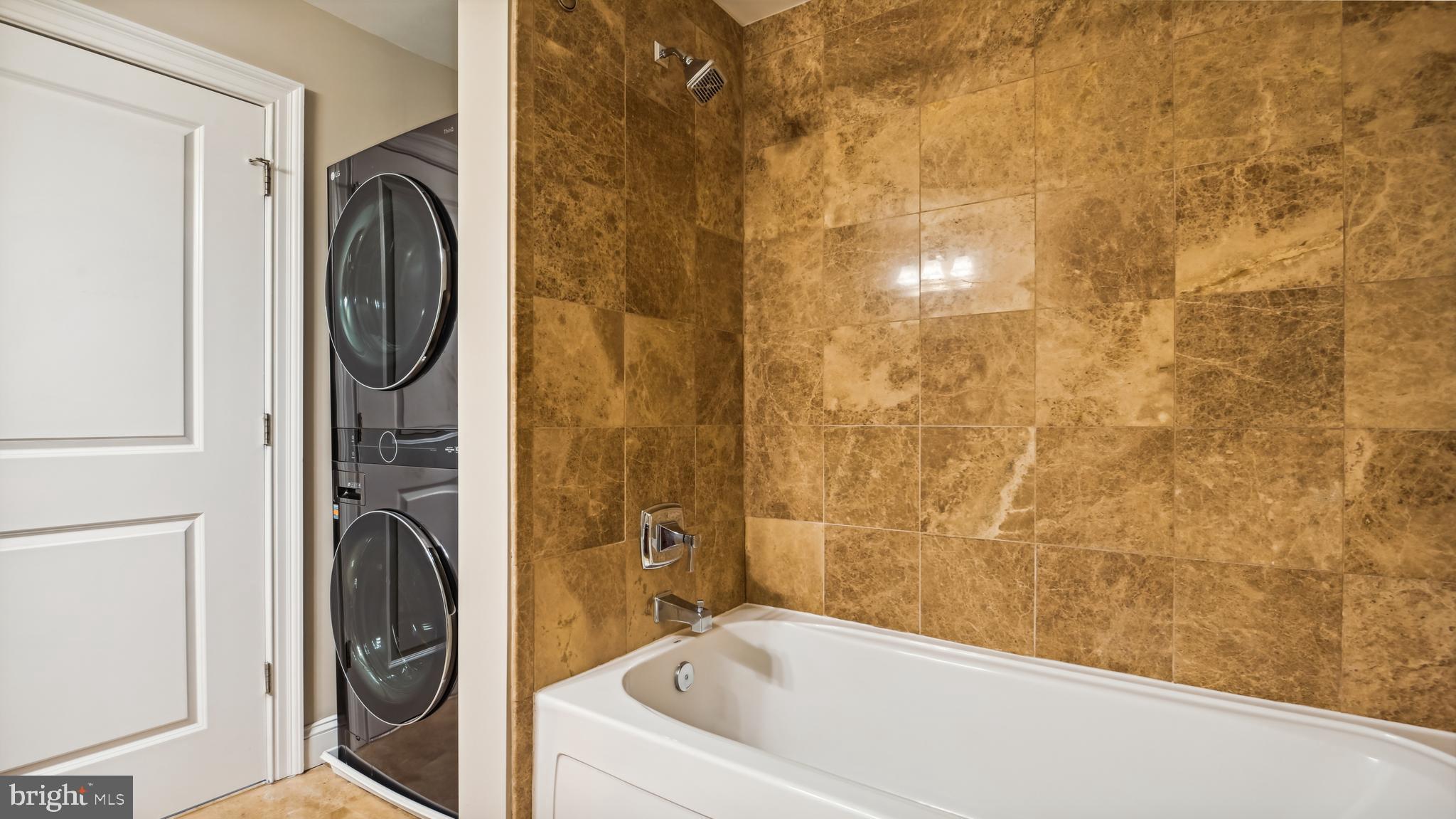 ISABELLA AT MONTICELLO MEWS - Residential