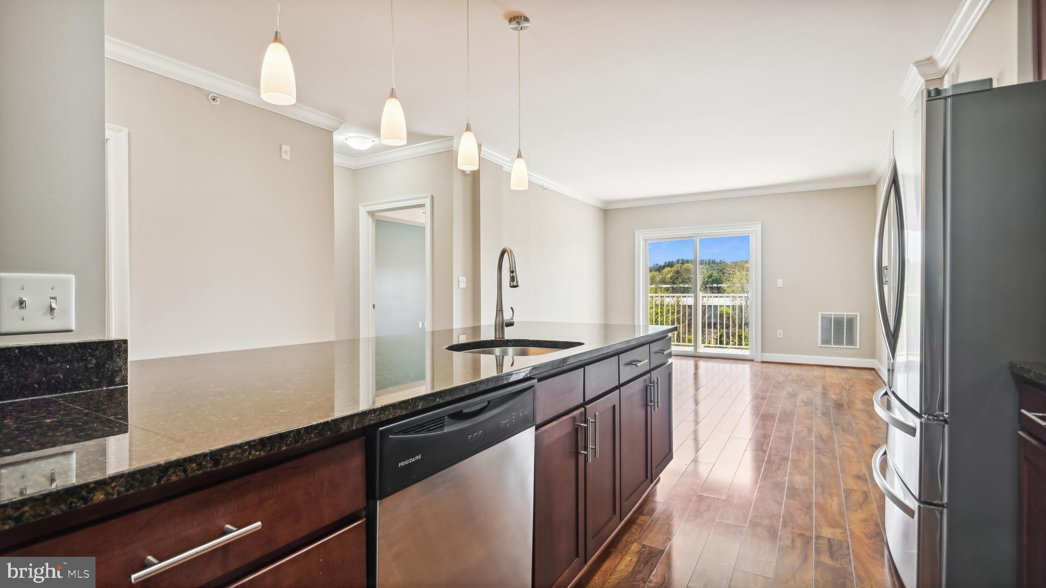 ISABELLA AT MONTICELLO MEWS - Residential