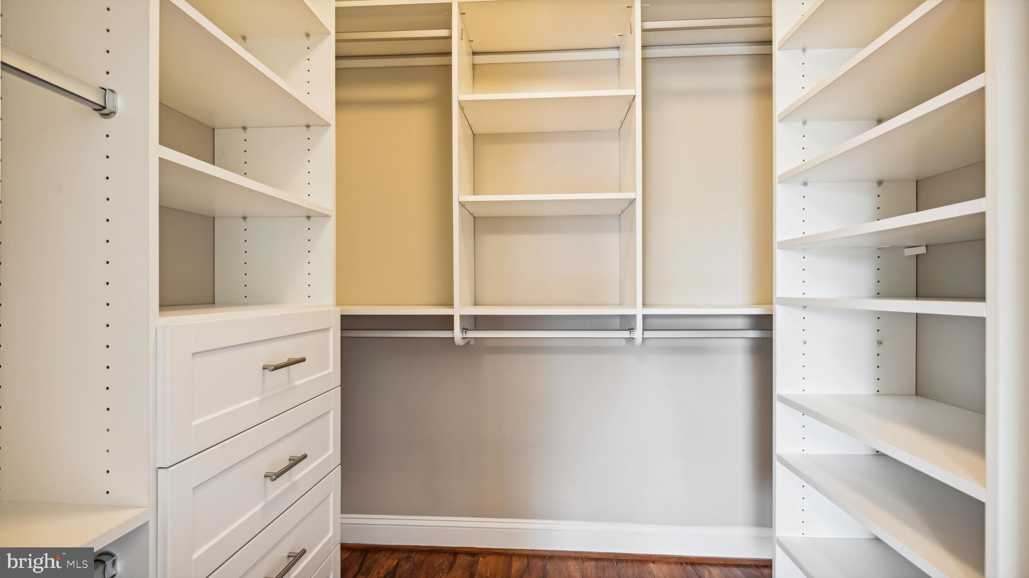 ISABELLA AT MONTICELLO MEWS - Residential