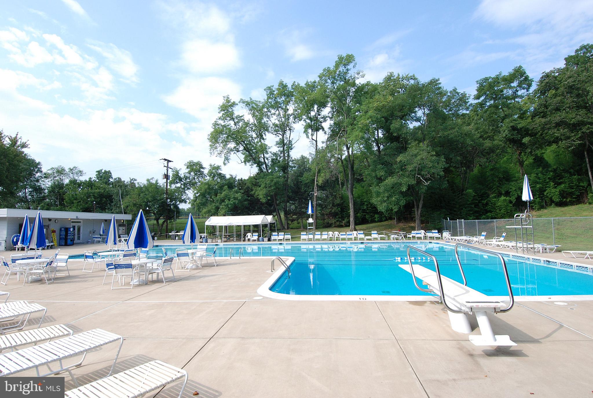 ISABELLA AT MONTICELLO MEWS - Residential