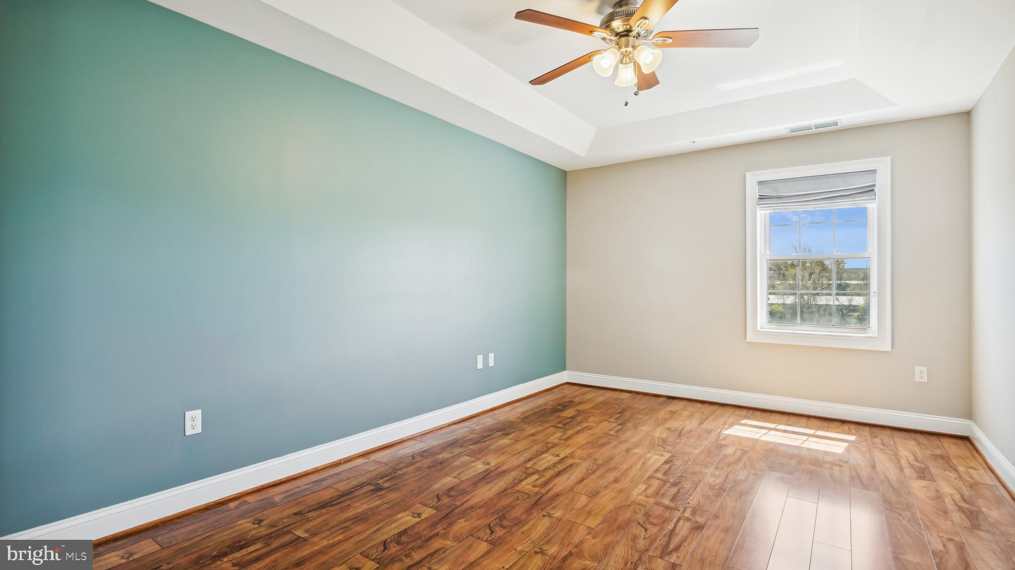 ISABELLA AT MONTICELLO MEWS - Residential