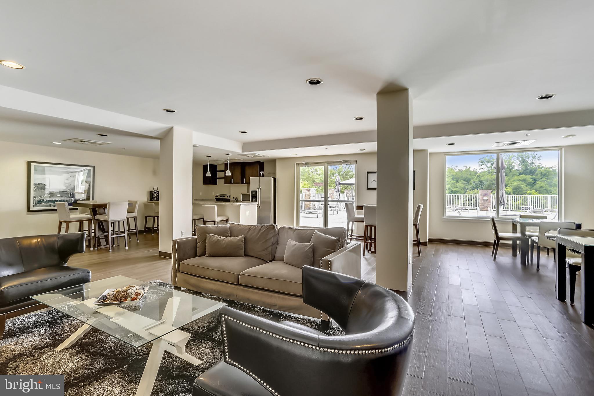 ISABELLA AT MONTICELLO MEWS - Residential