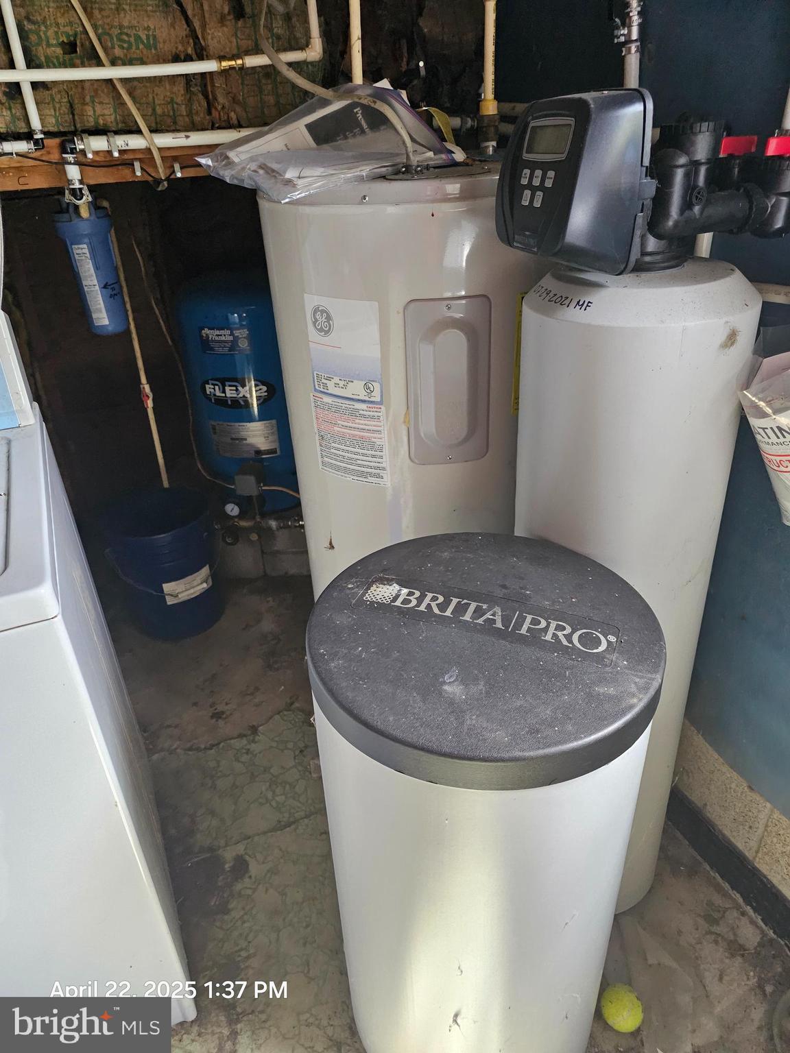 MILLWOOD VILLAGE - Residential