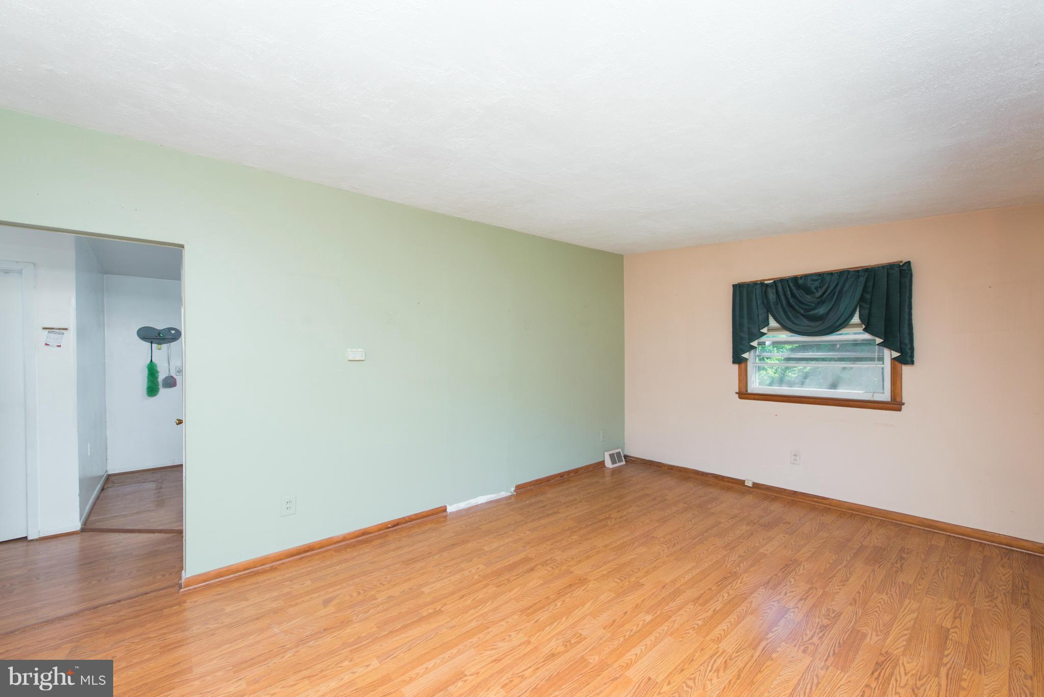 CEDARHURST - Residential