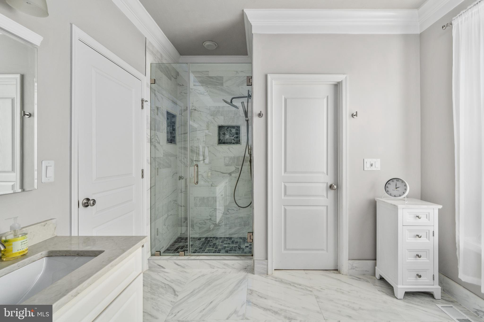 DERIN GLEN - Residential