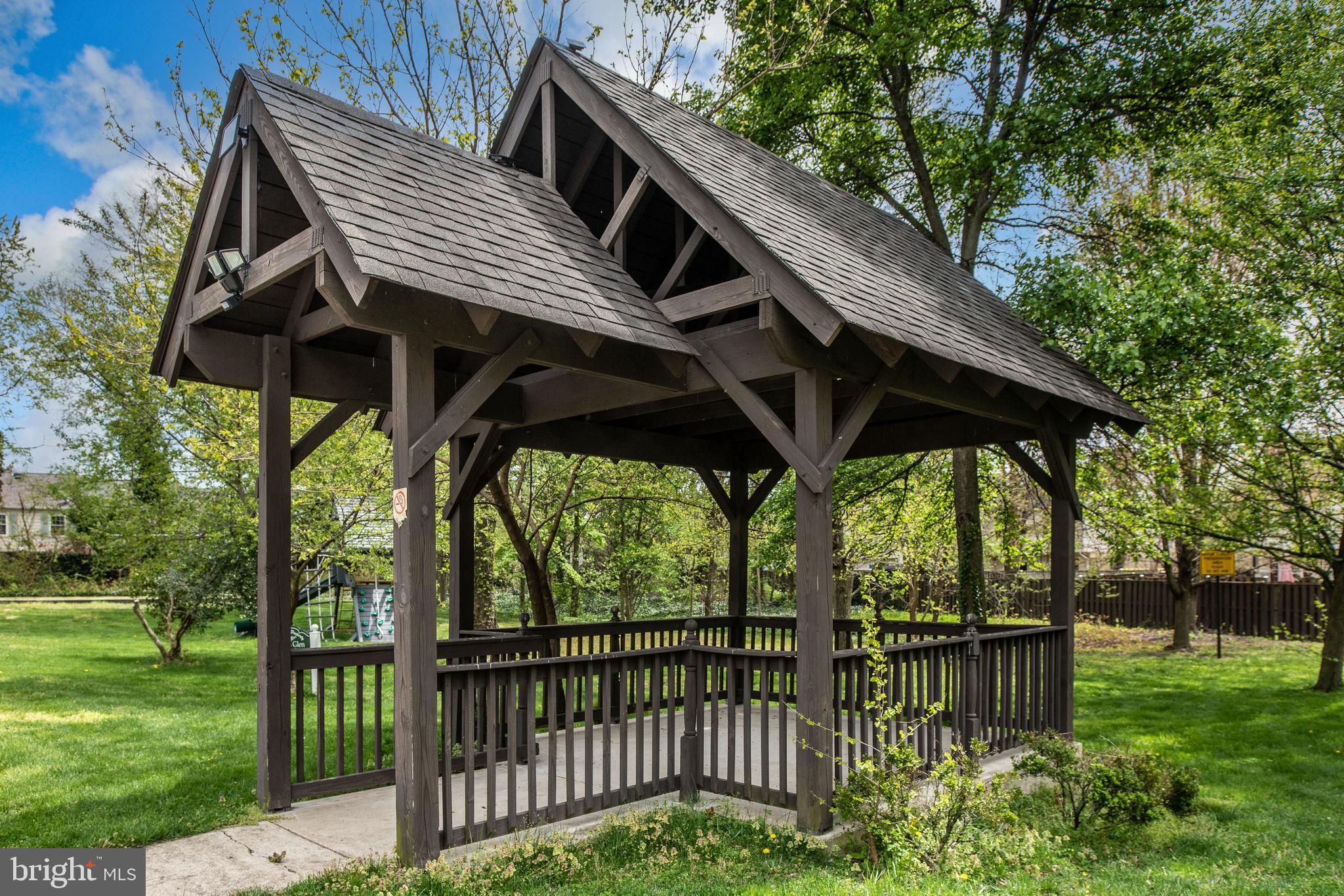 DERIN GLEN - Residential