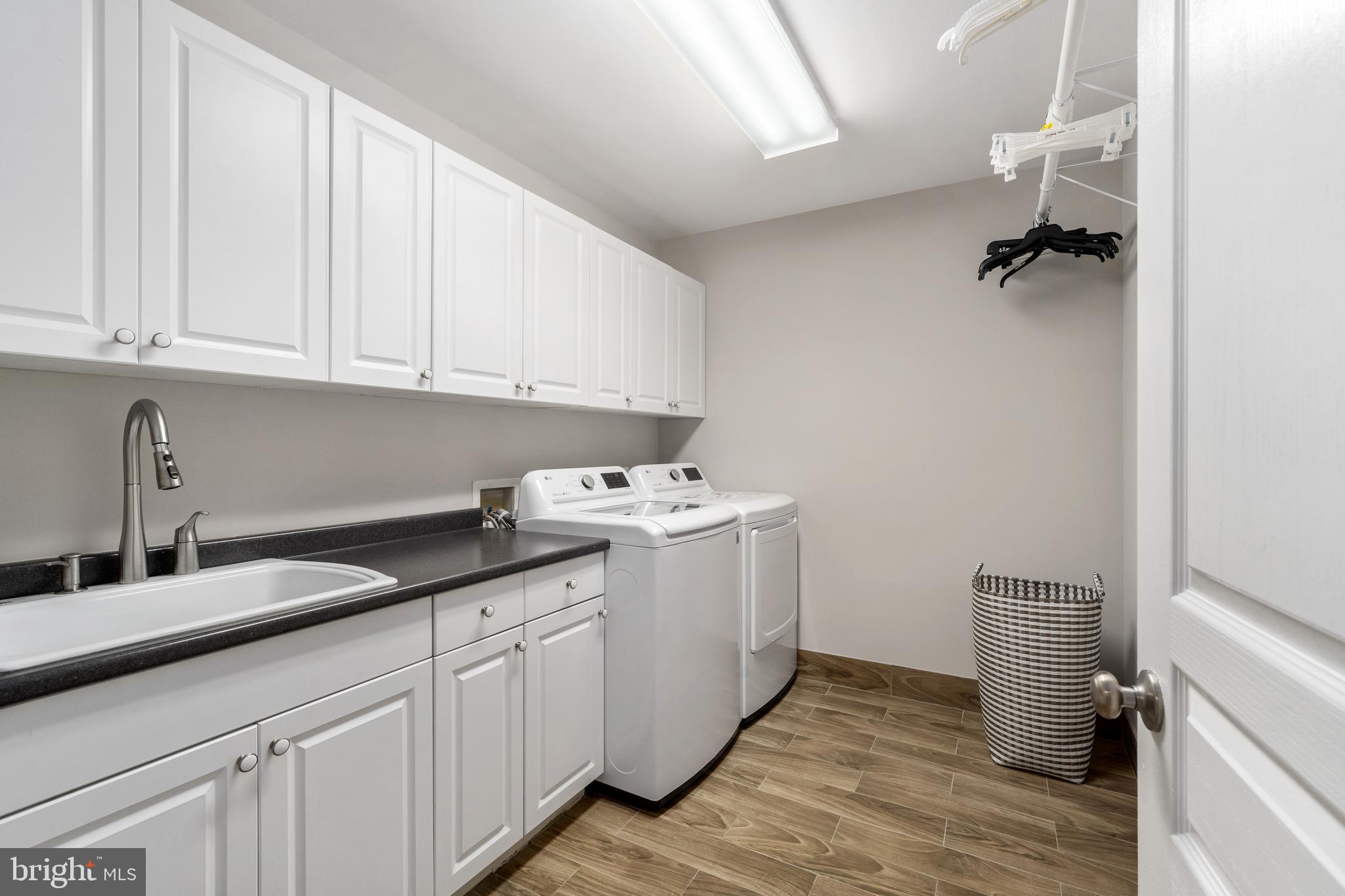 DERIN GLEN - Residential