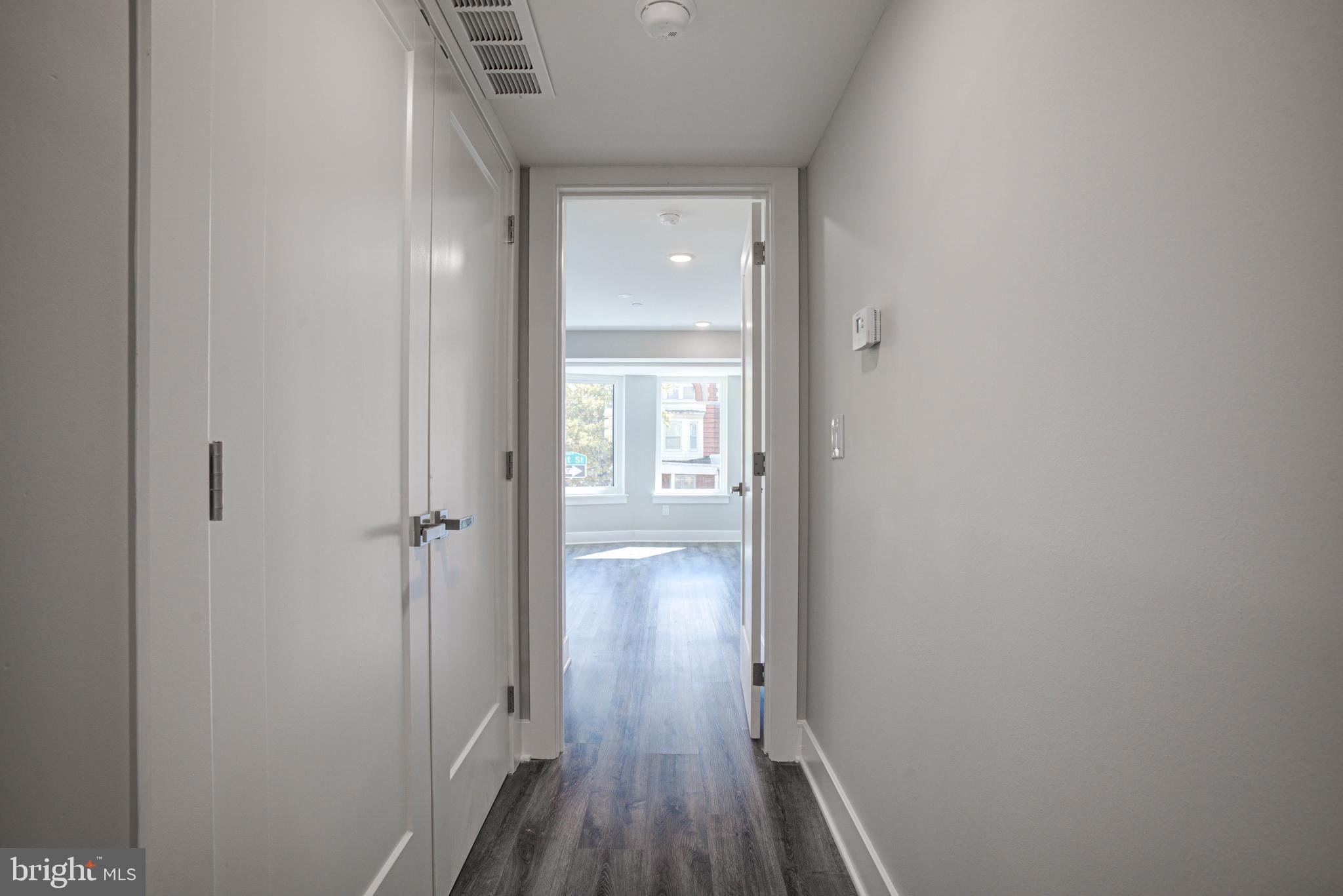 UNIVERSITY CITY - Residential Lease