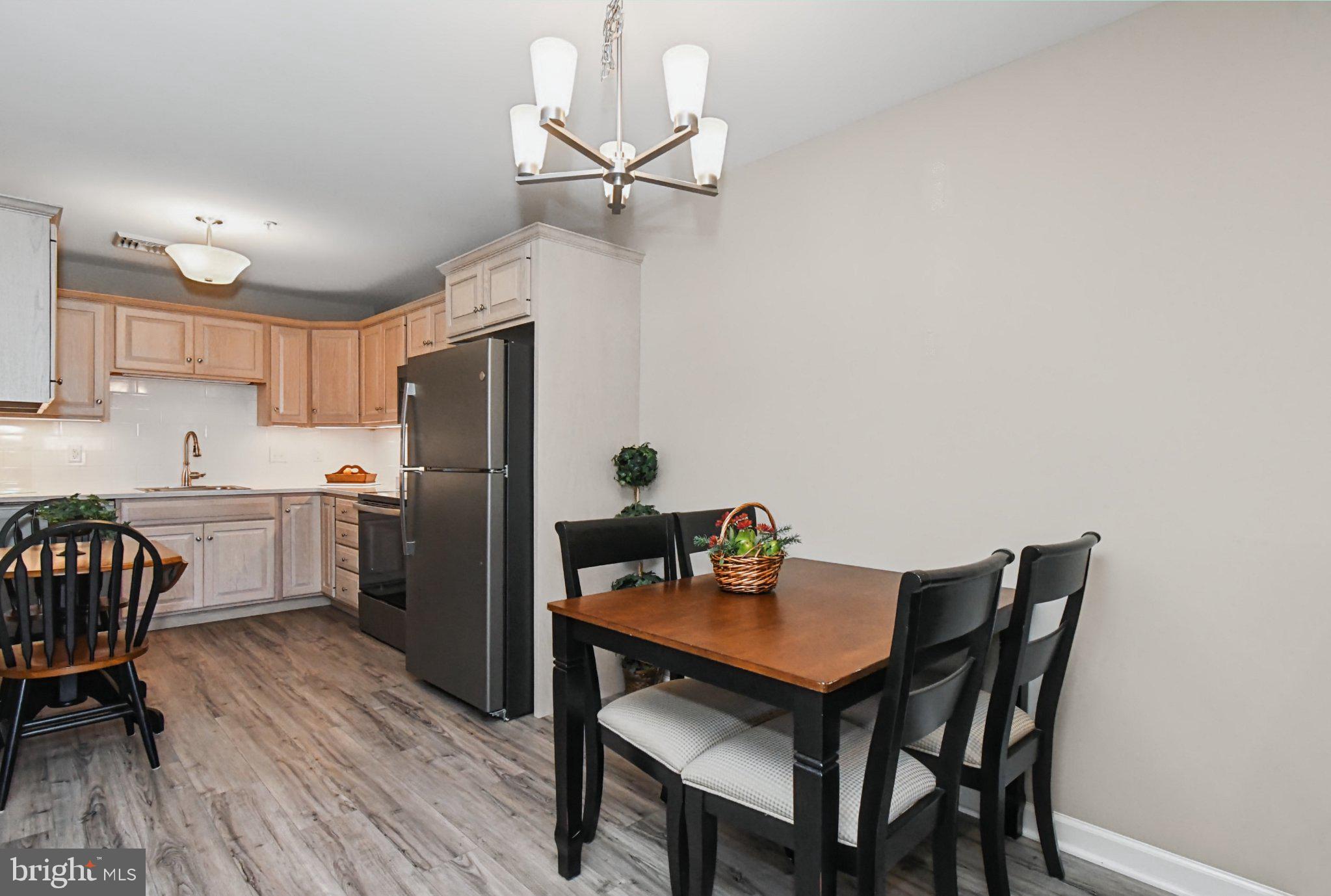 2461 E HIGH STREET LII