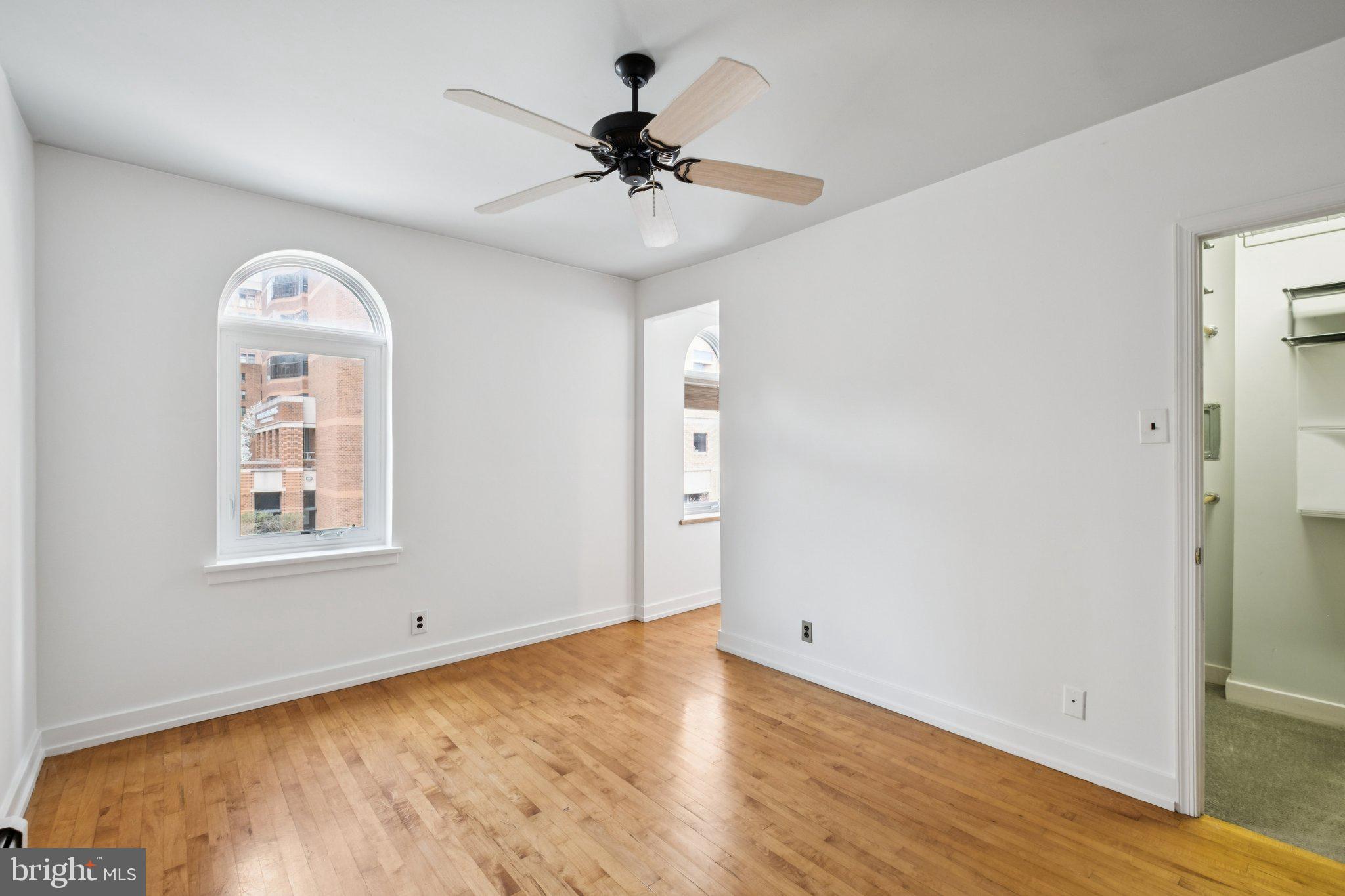 WASHINGTON SQ WEST - Residential Income