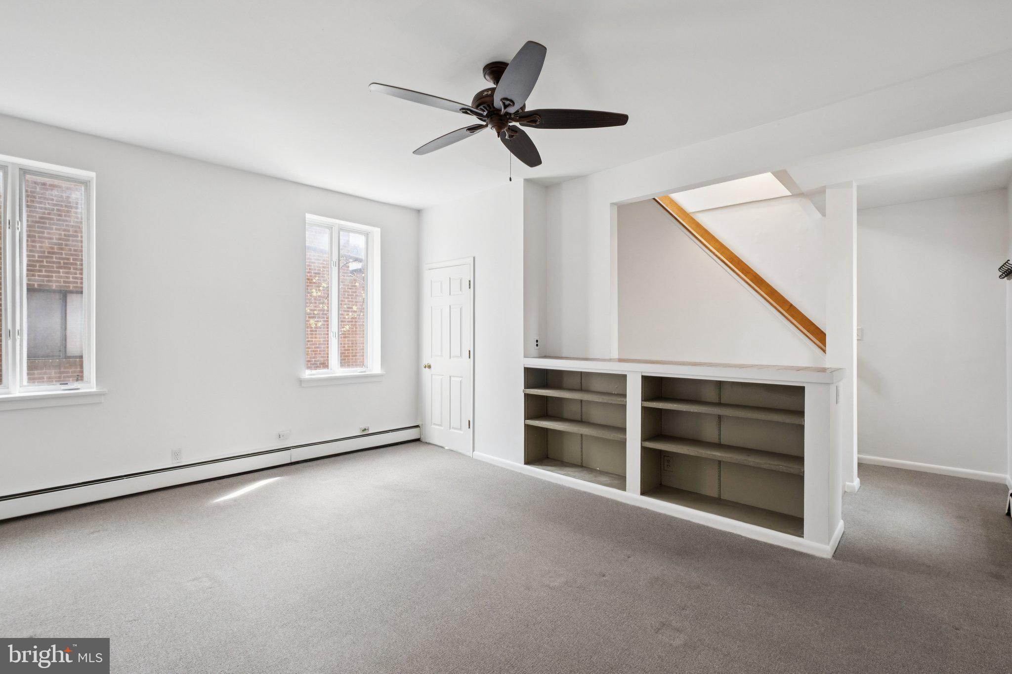 WASHINGTON SQ WEST - Residential Income