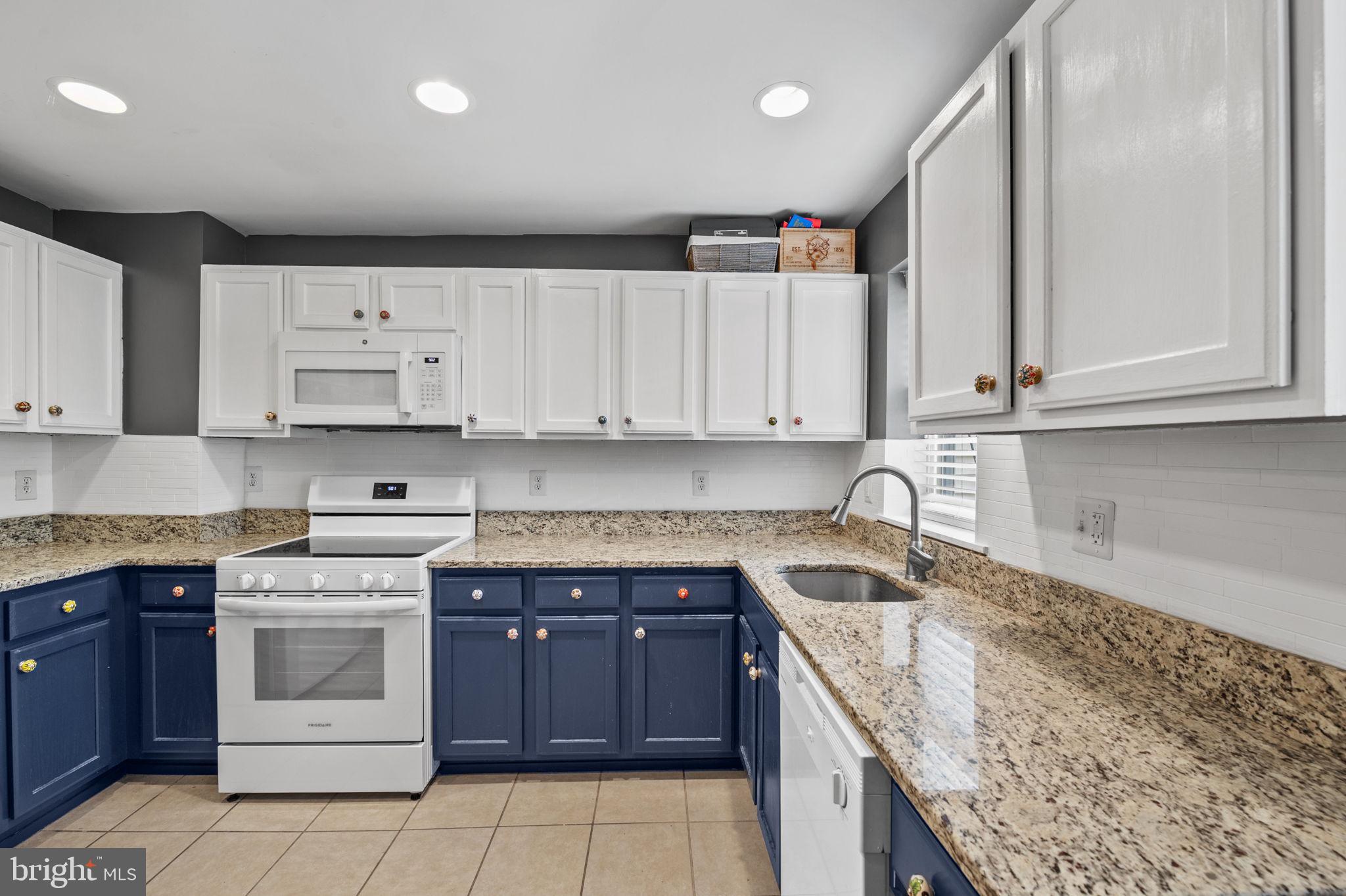 WASHINGTON VILLAGE - Residential
