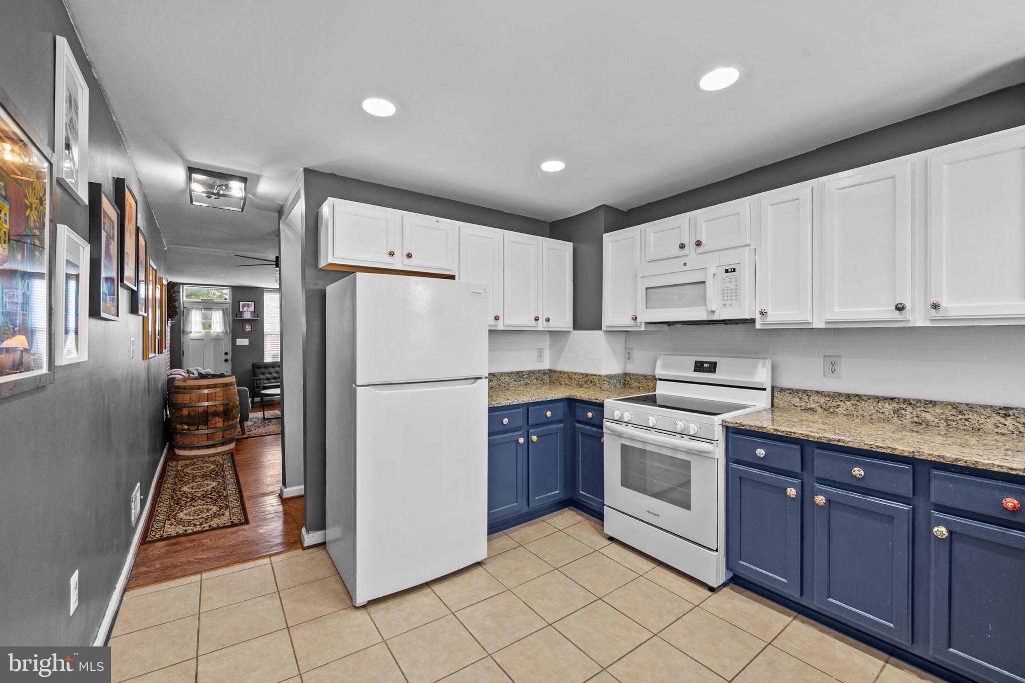 WASHINGTON VILLAGE - Residential