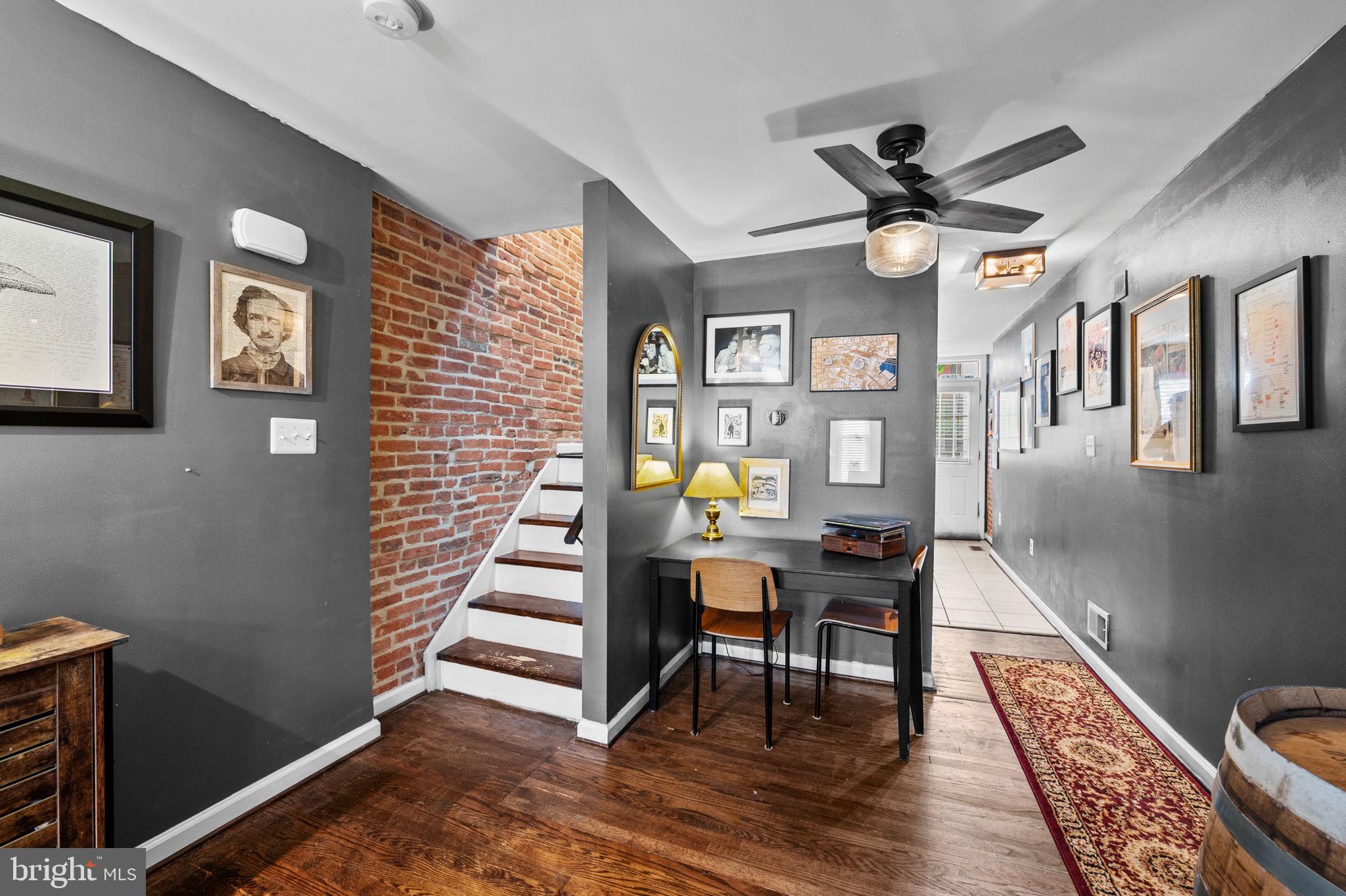 WASHINGTON VILLAGE - Residential