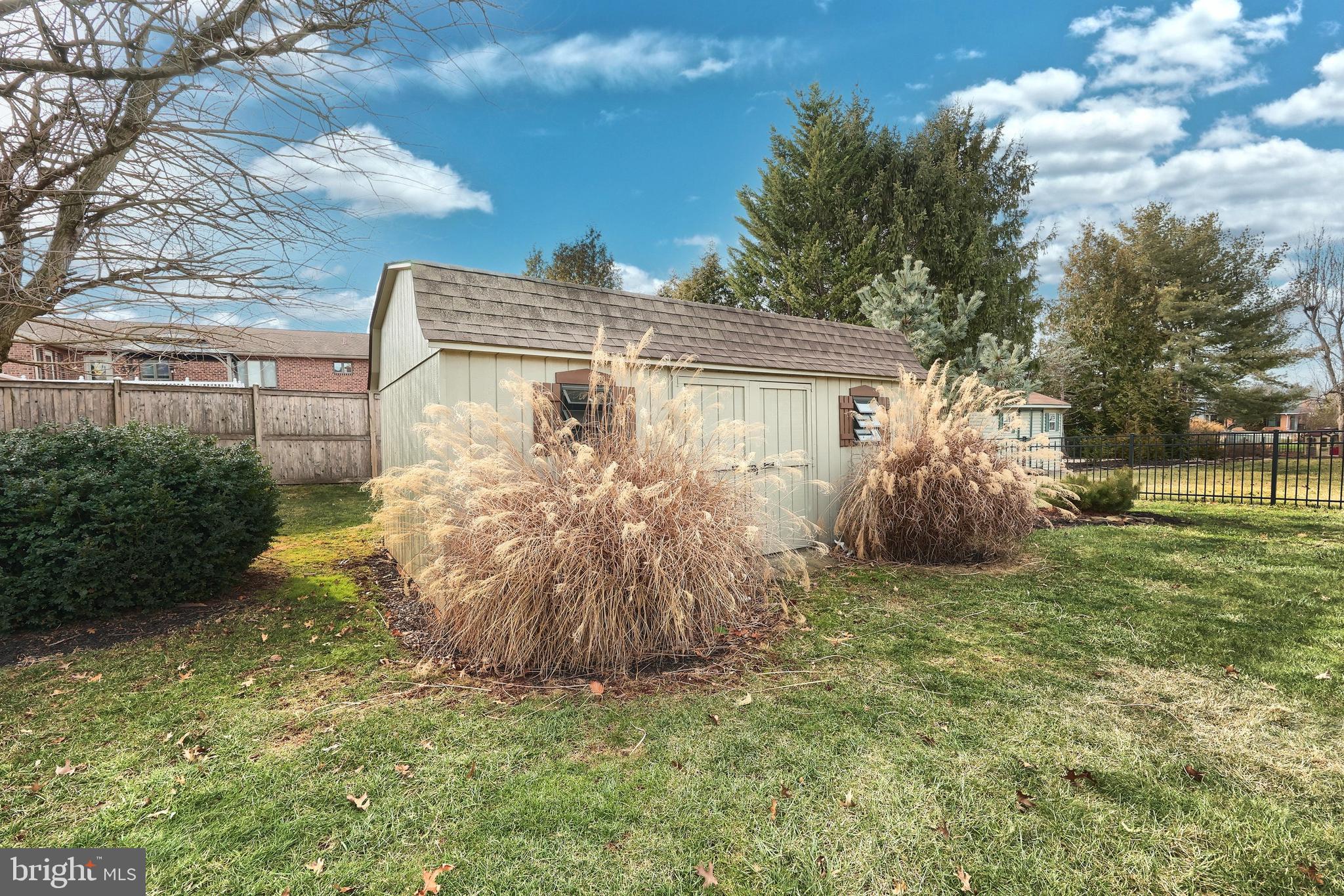 SHILOH EAST - Residential