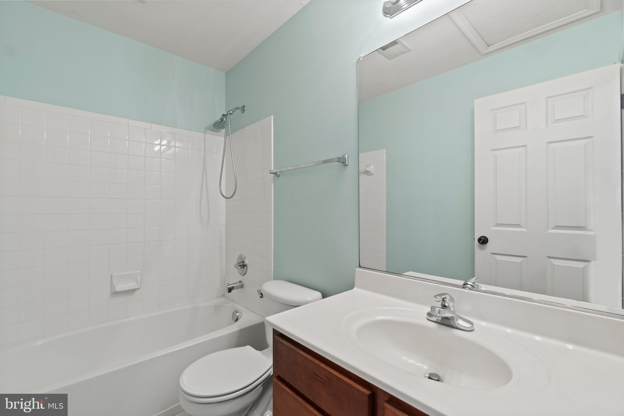 CARTERWOOD - Residential Lease