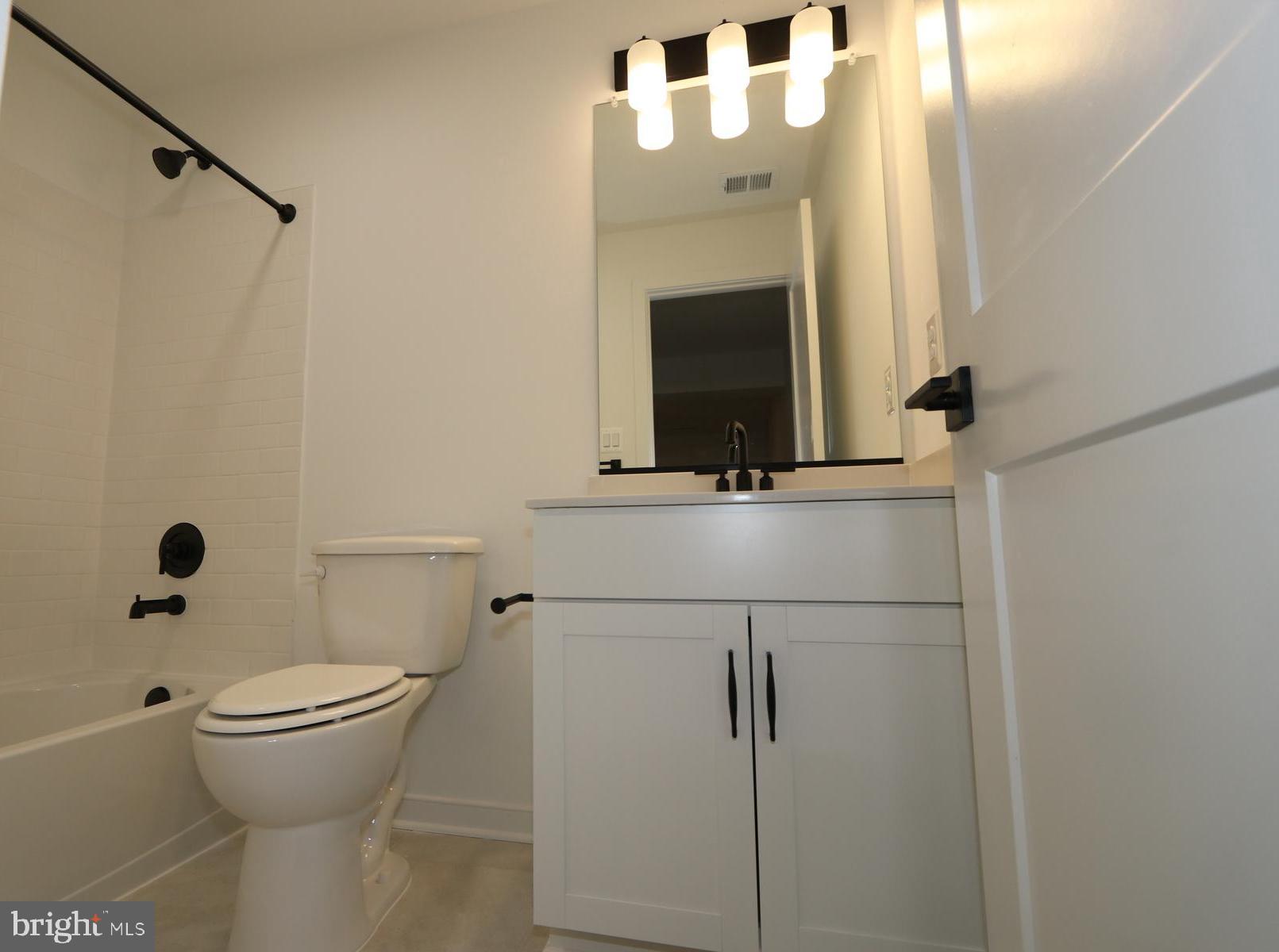 LIBERTY RUN - Residential