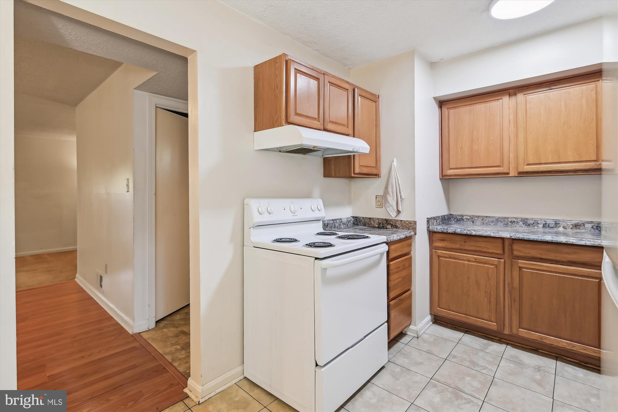 ARBORY CONDO-PHASE 3> - Residential