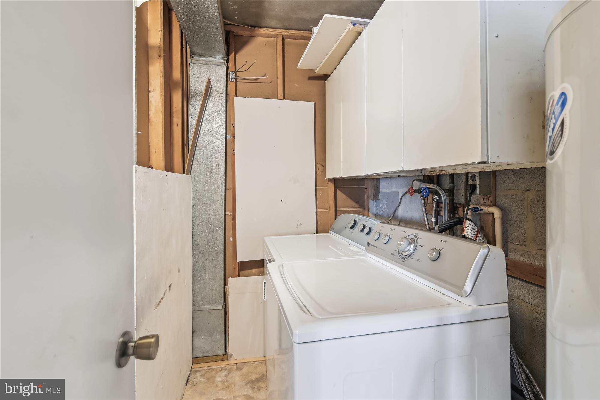 ARBORY CONDO-PHASE 3> - Residential