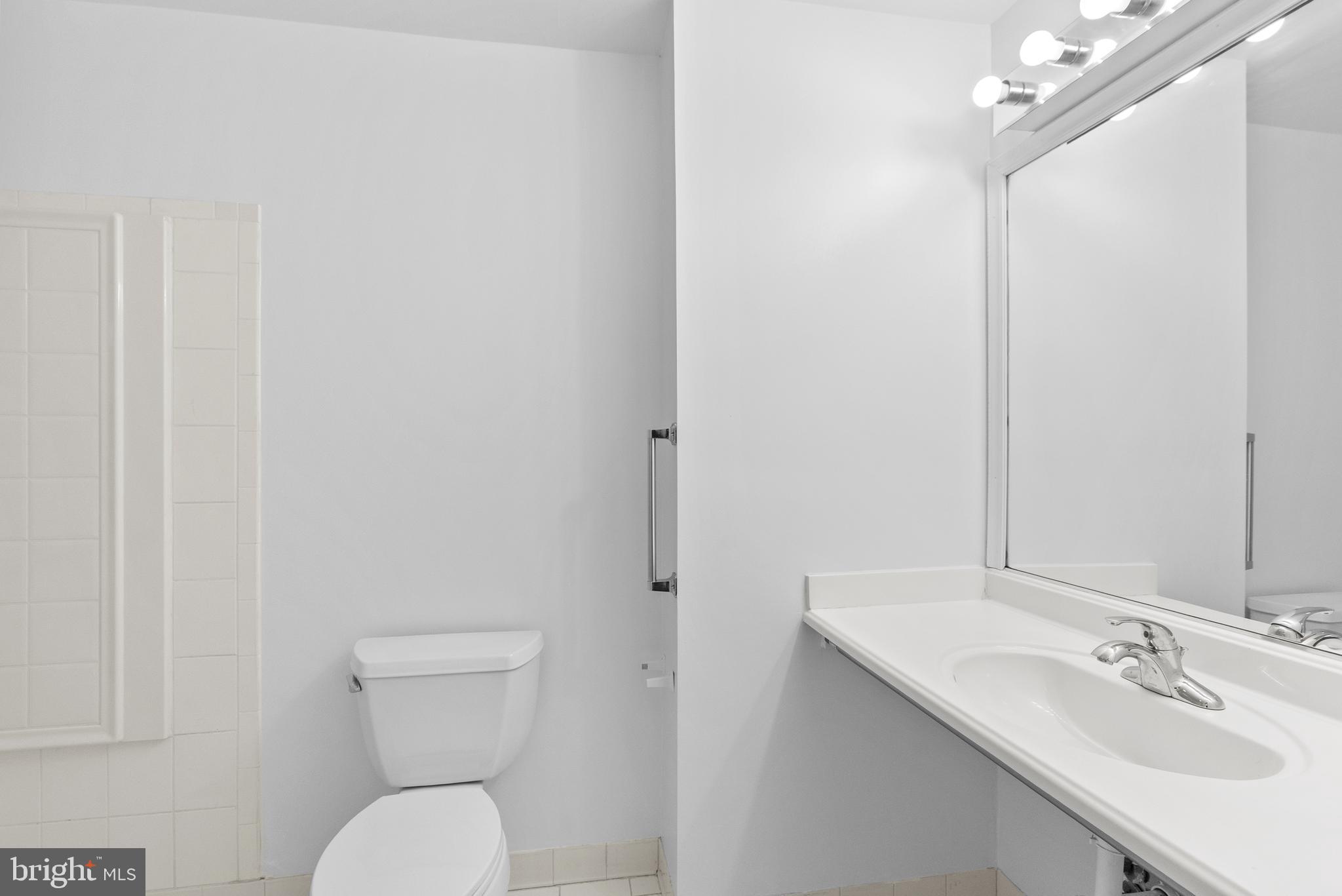 VILLAGE OF LONG REACH - Residential