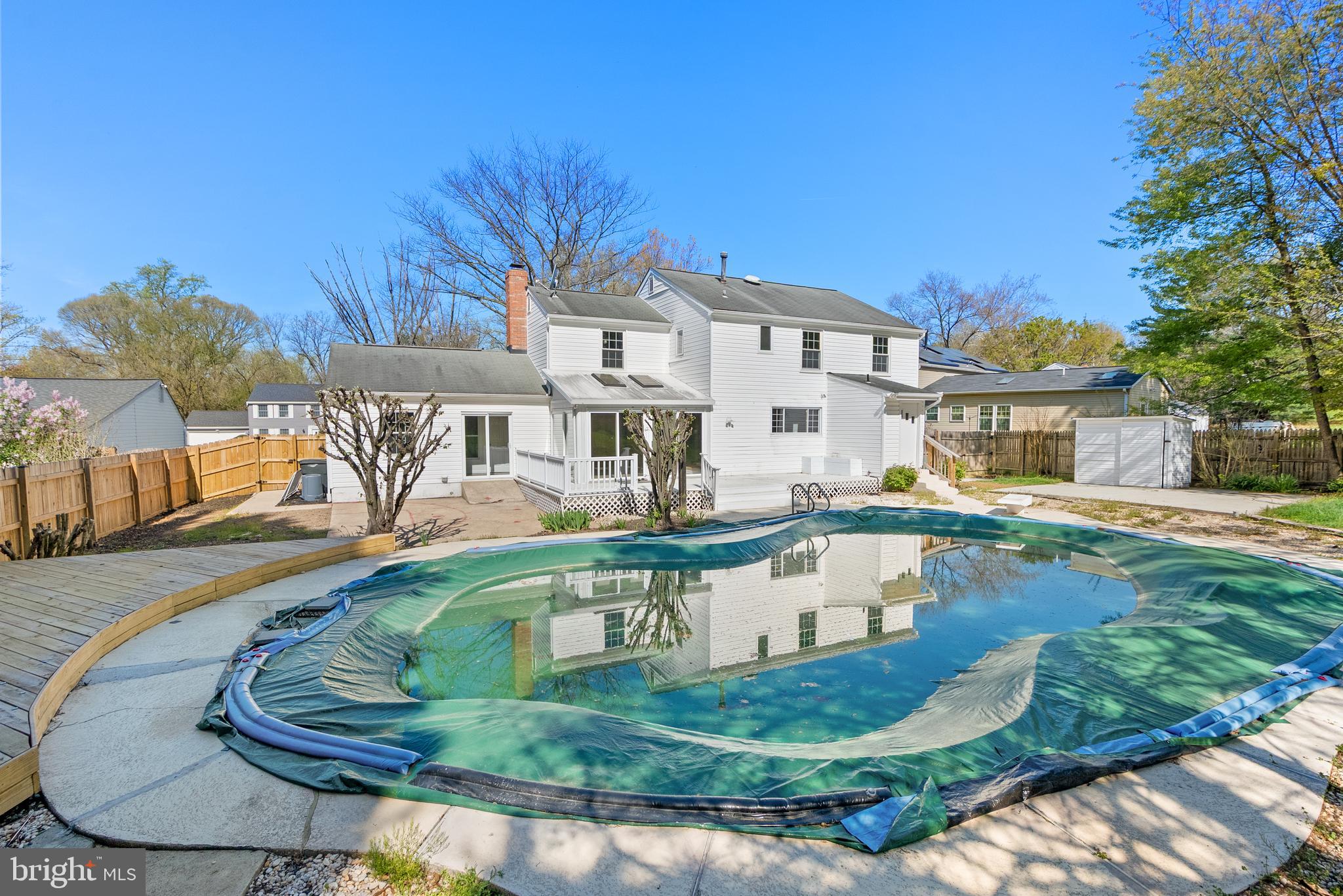 VILLAGE OF LONG REACH - Residential