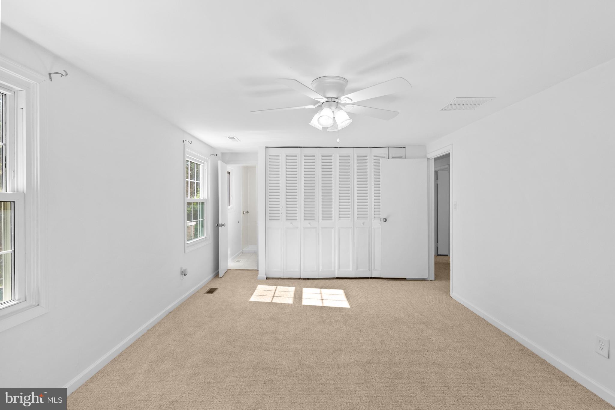 VILLAGE OF LONG REACH - Residential