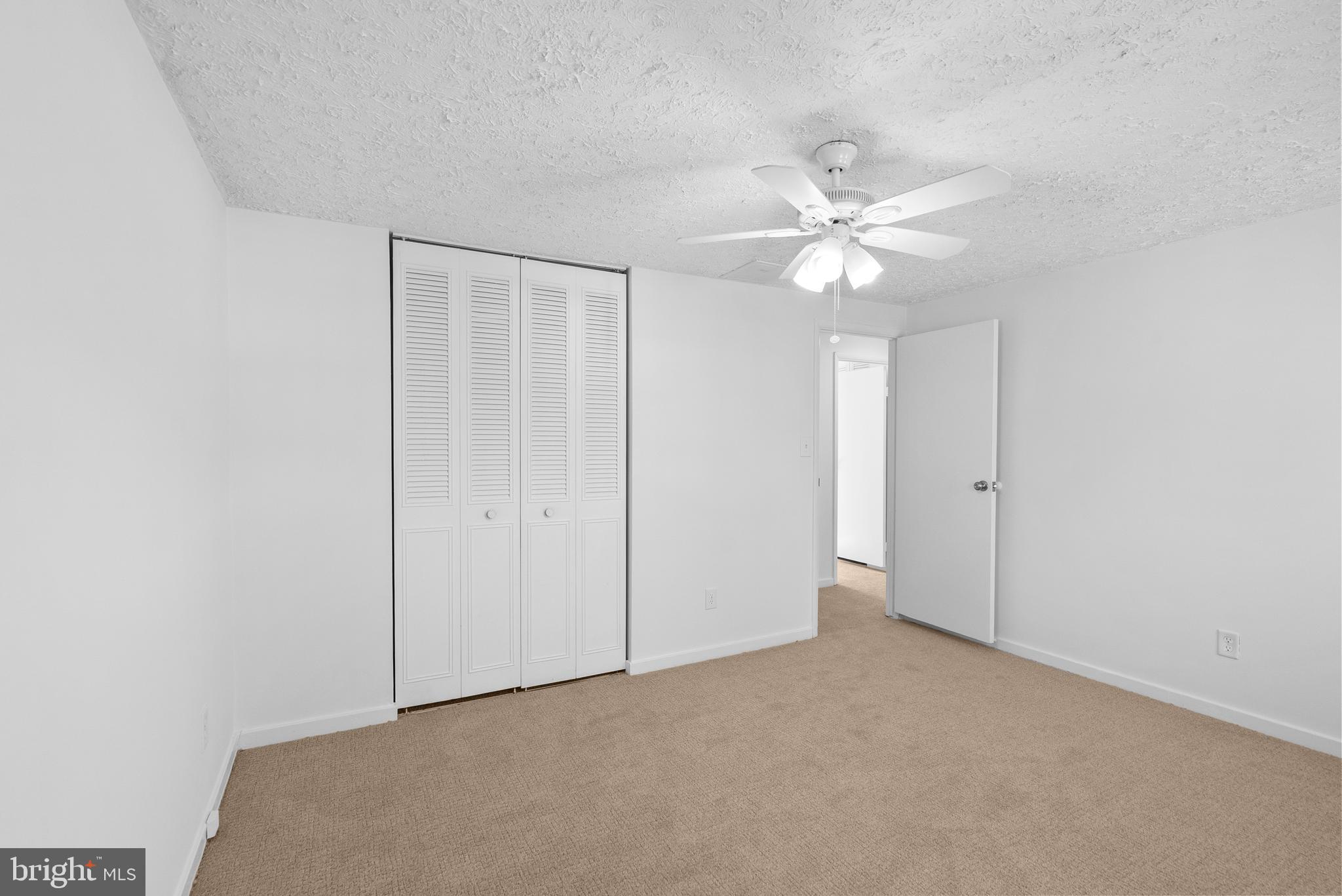 VILLAGE OF LONG REACH - Residential