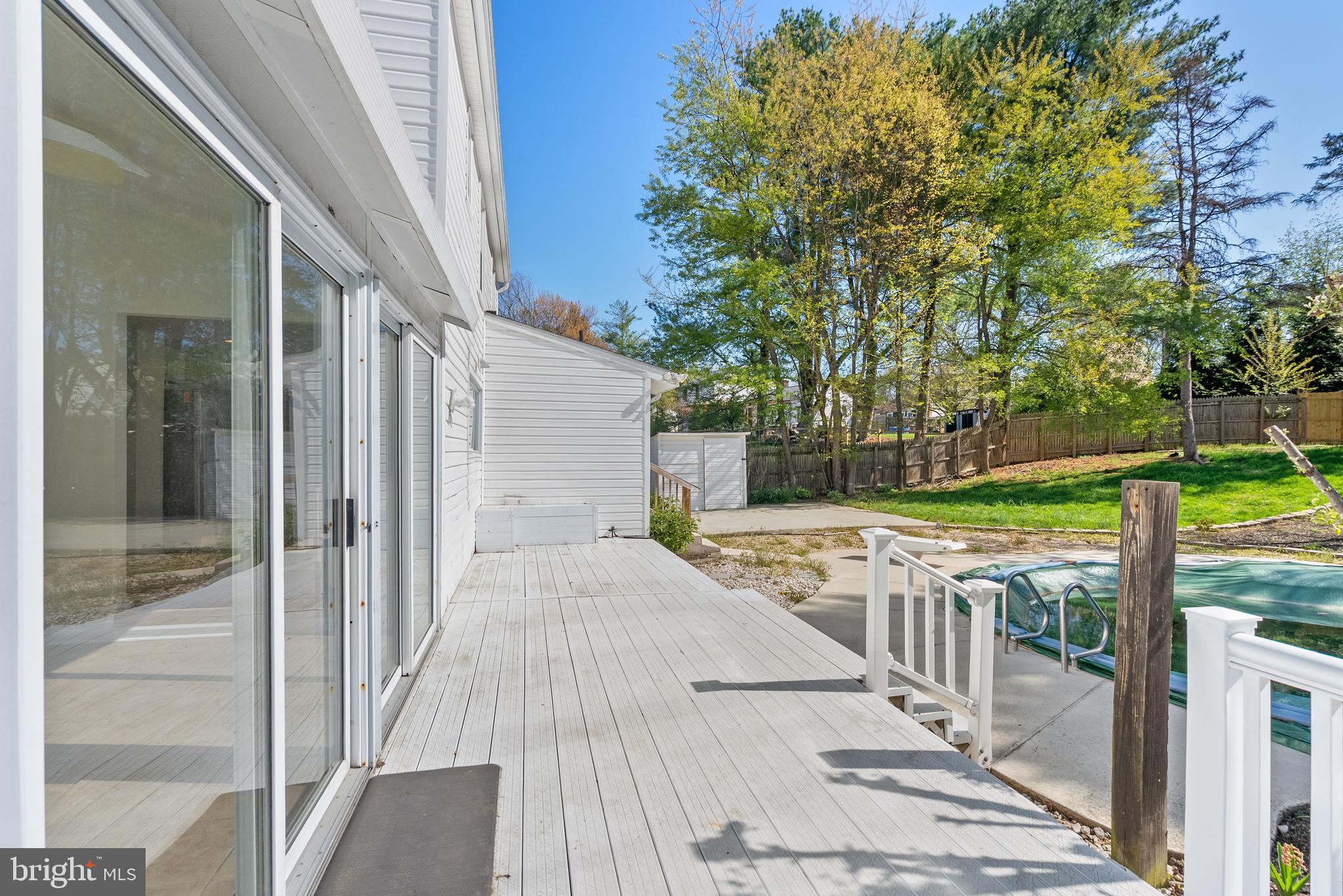 VILLAGE OF LONG REACH - Residential