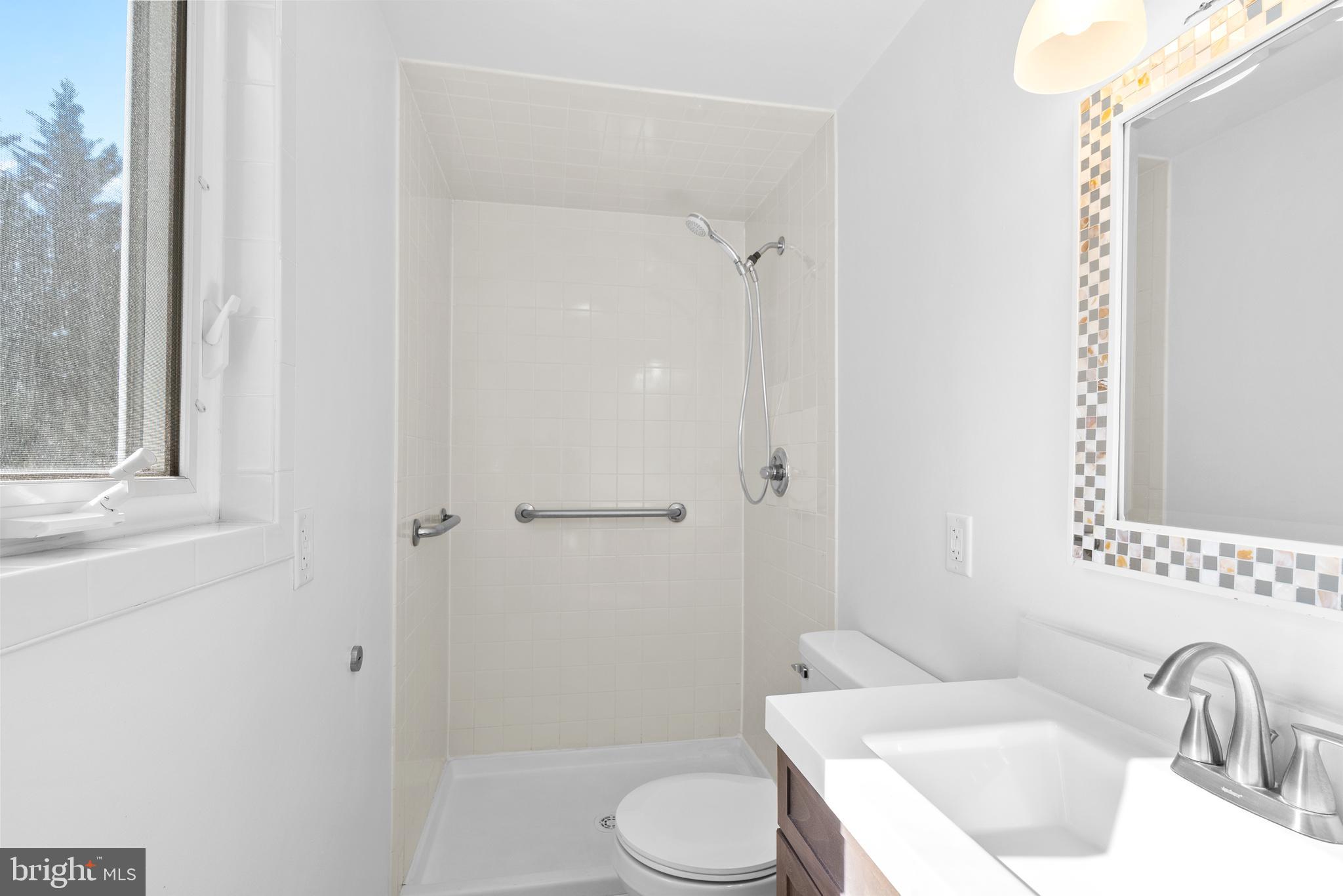 VILLAGE OF LONG REACH - Residential