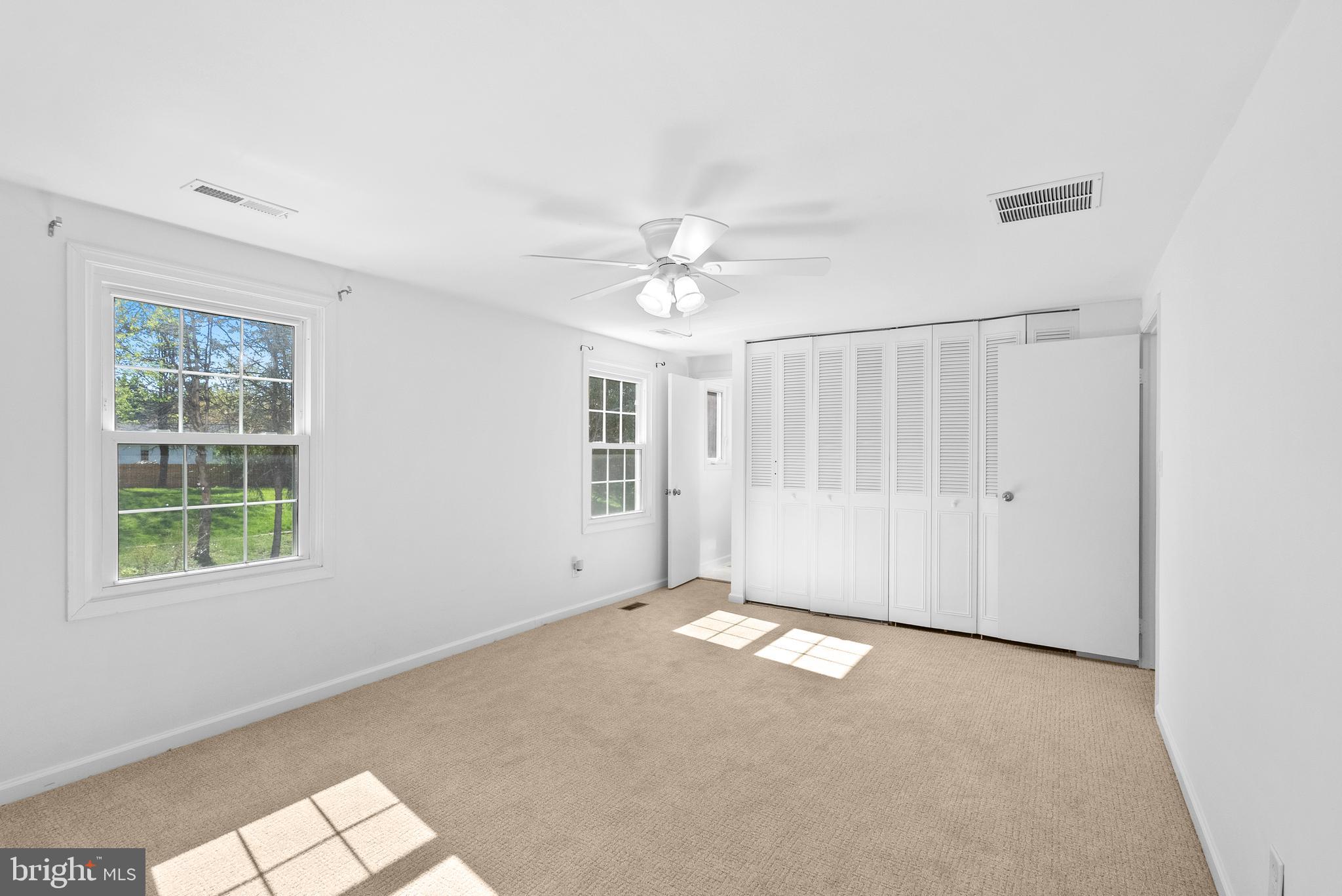 VILLAGE OF LONG REACH - Residential