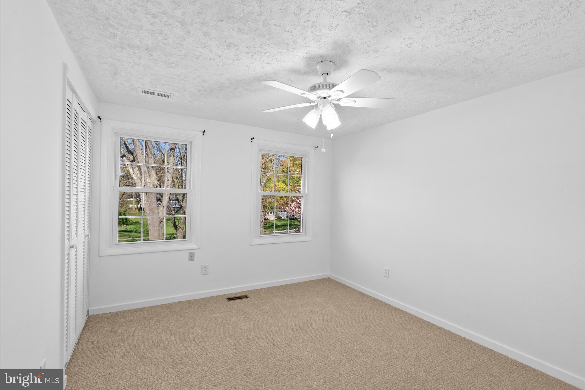 VILLAGE OF LONG REACH - Residential