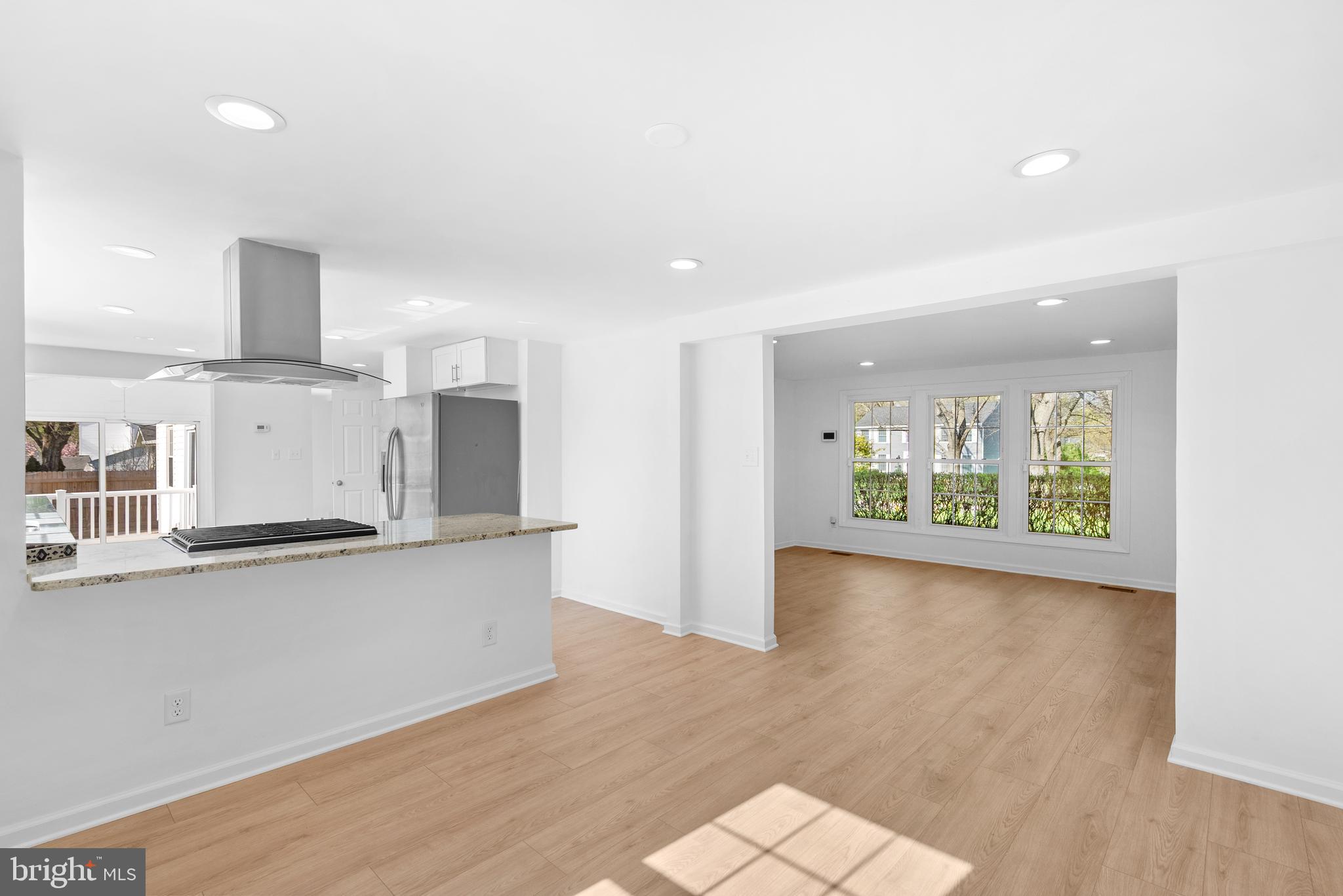 VILLAGE OF LONG REACH - Residential