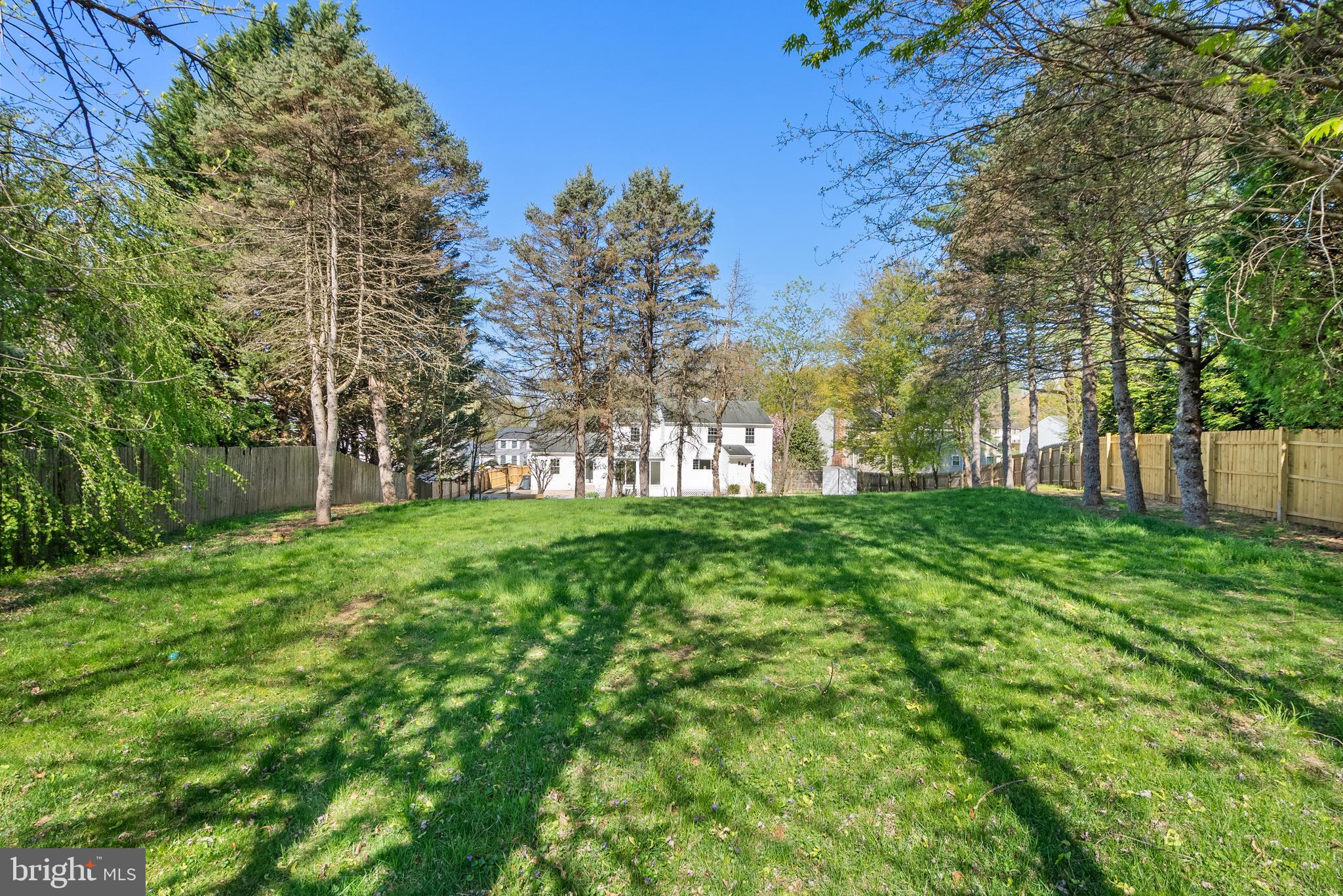 VILLAGE OF LONG REACH - Residential