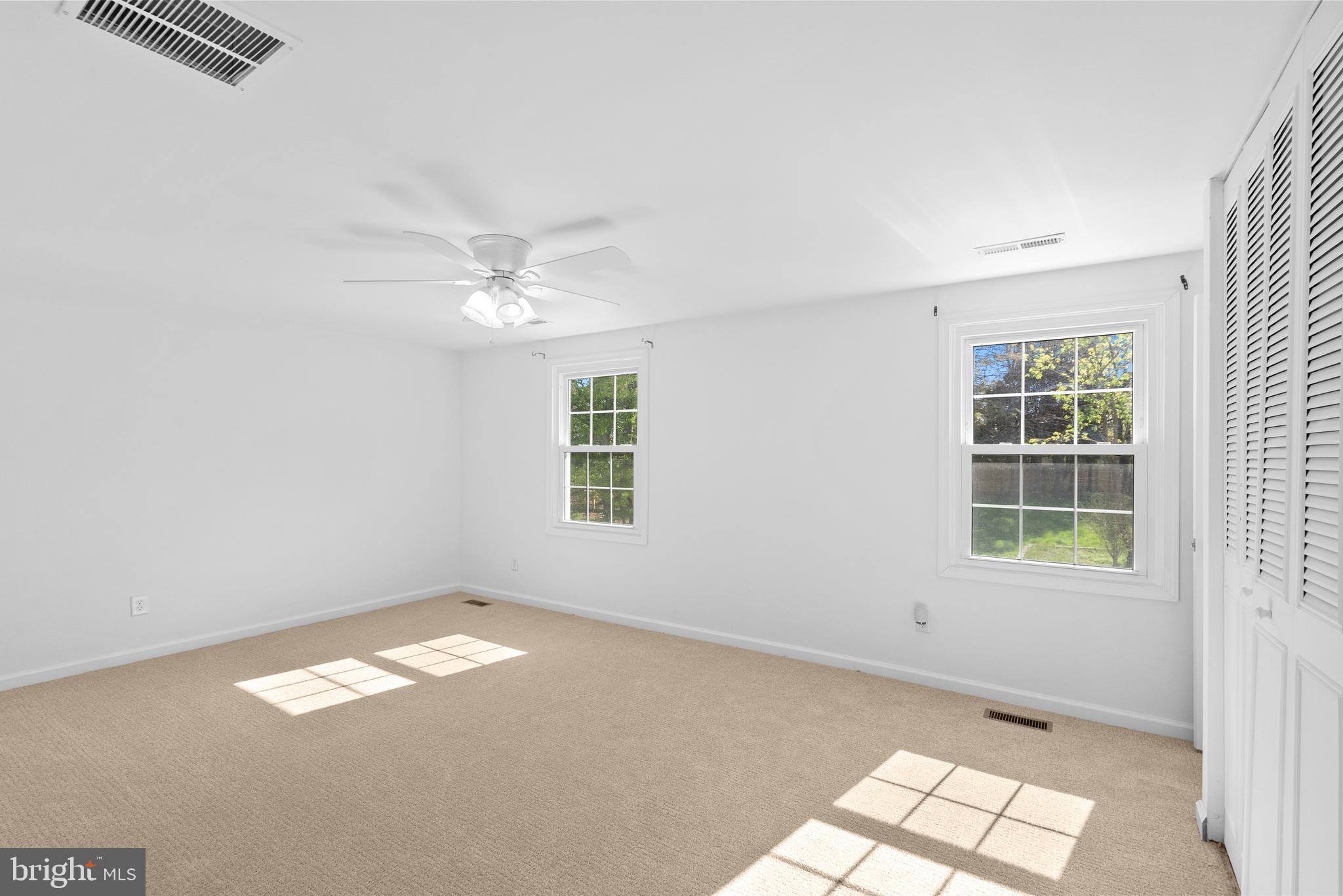 VILLAGE OF LONG REACH - Residential