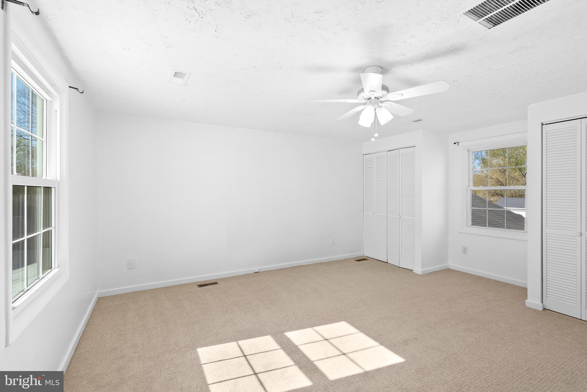 VILLAGE OF LONG REACH - Residential