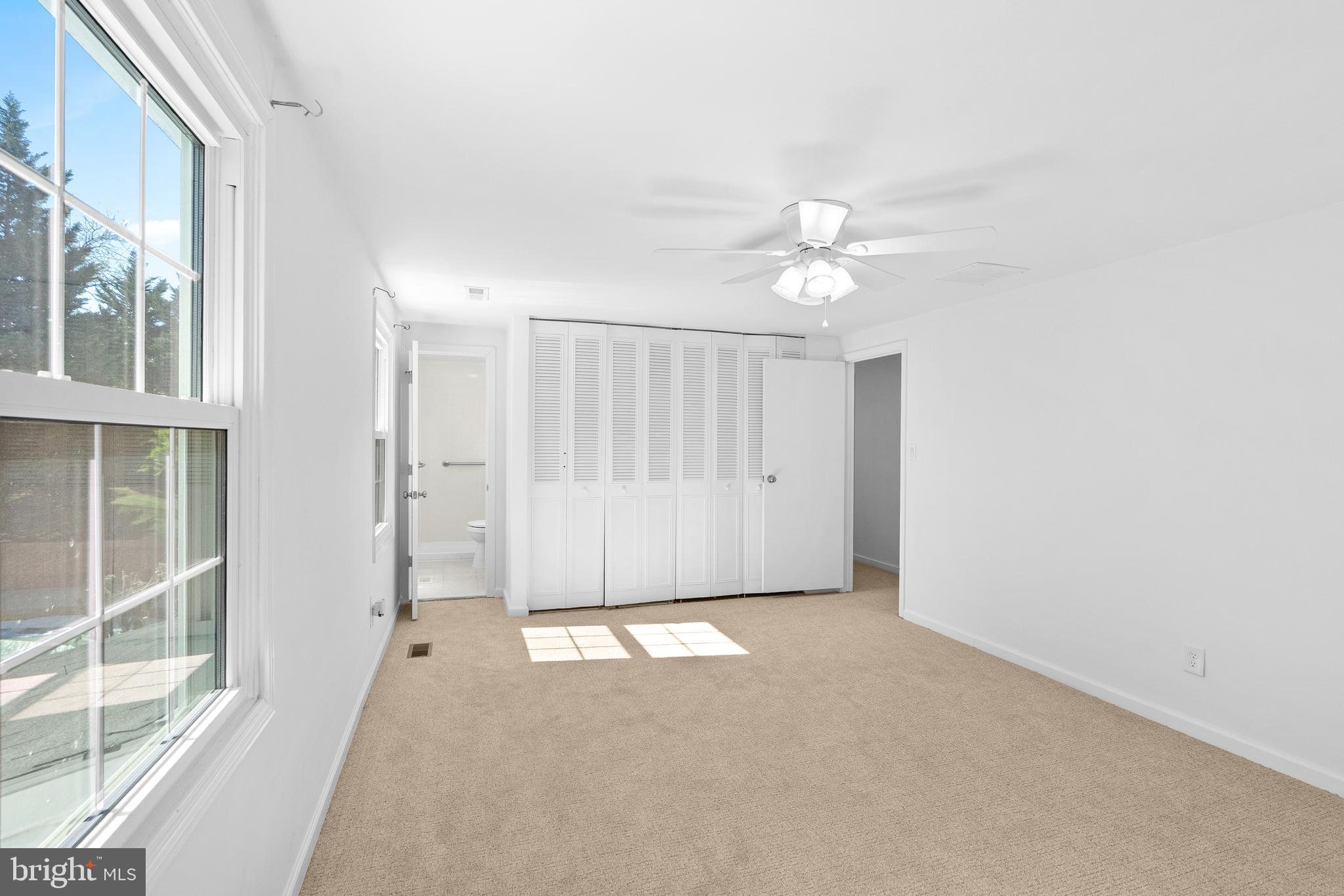 VILLAGE OF LONG REACH - Residential