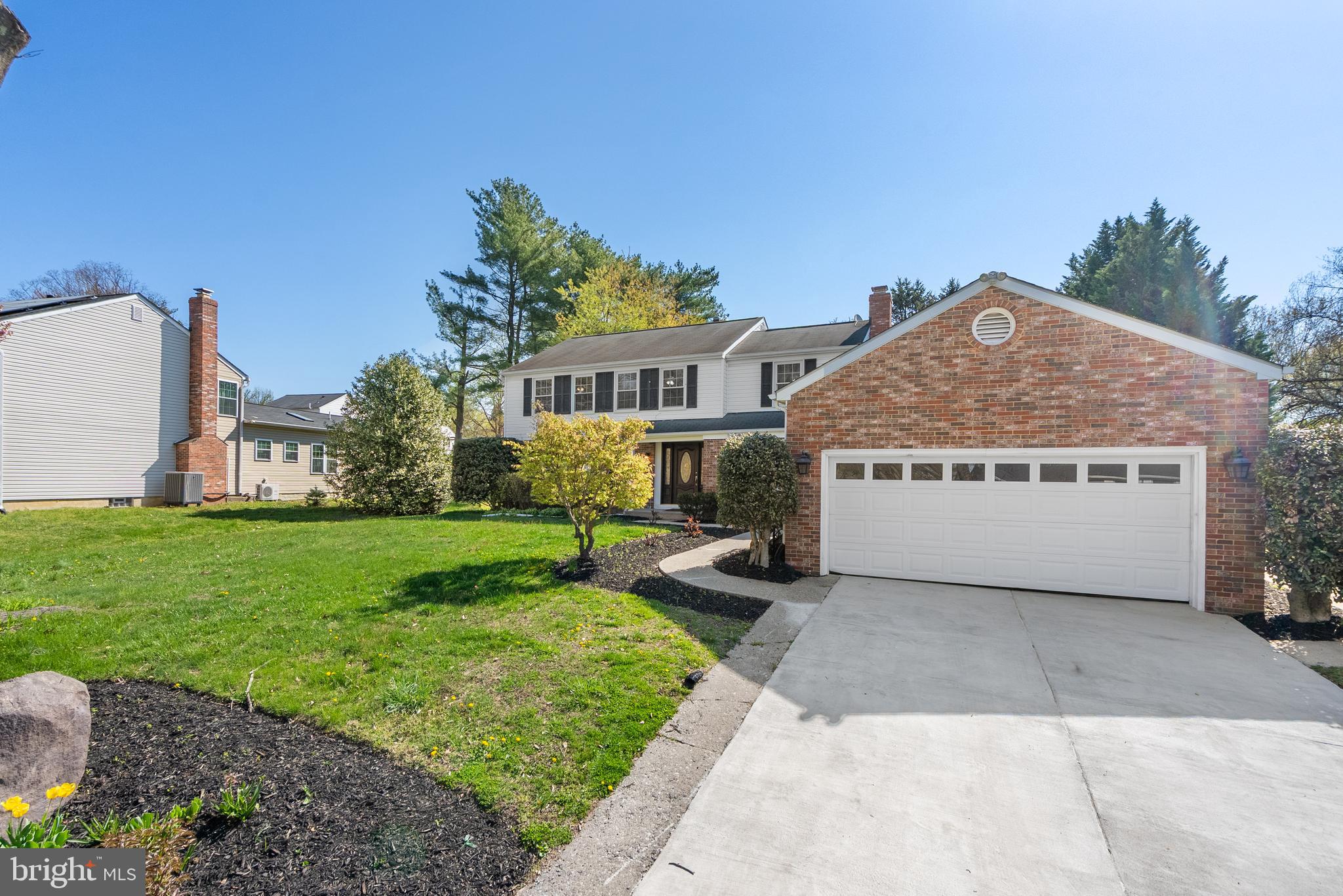 VILLAGE OF LONG REACH - Residential